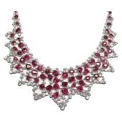 NWT $187, 500 Collier magnifique pailleté en or 18 carats avec rubis et diamants plus de 70 carats !