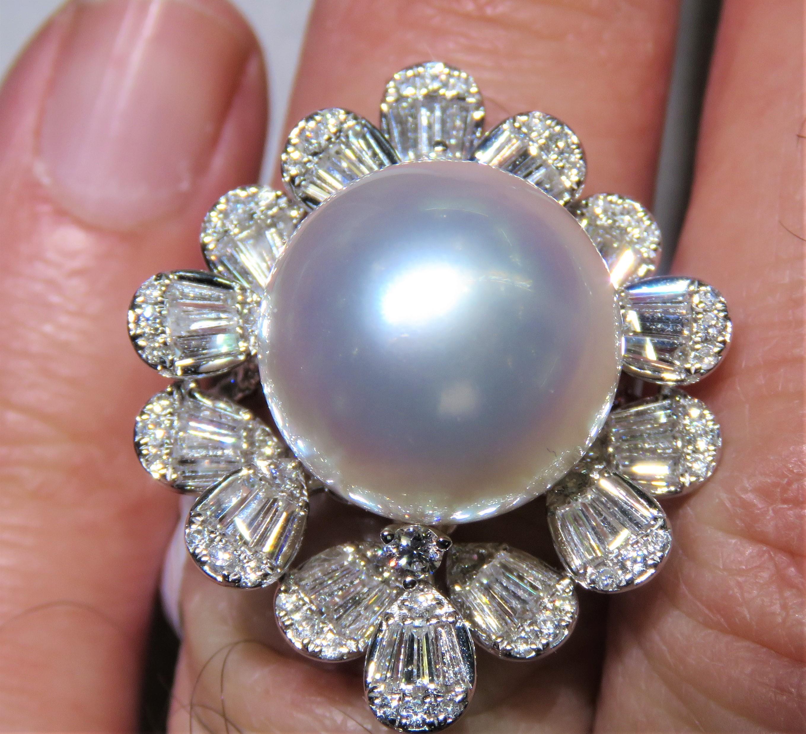 Mixed Cut Nwt $18, 800 18kt Gold Rare South Sea Pearl Gorgeous Diamond Flower Ring For Sale