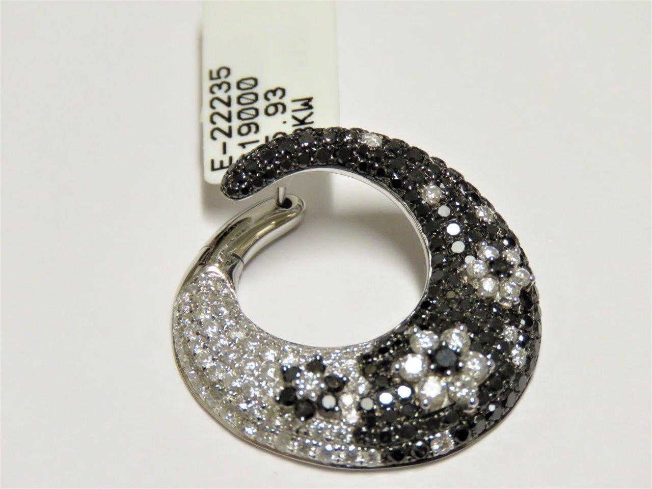 Women's or Men's NWT $19, 000 18KT Gold Fancy Large White Diamond Black Diamond Floral Earrings For Sale