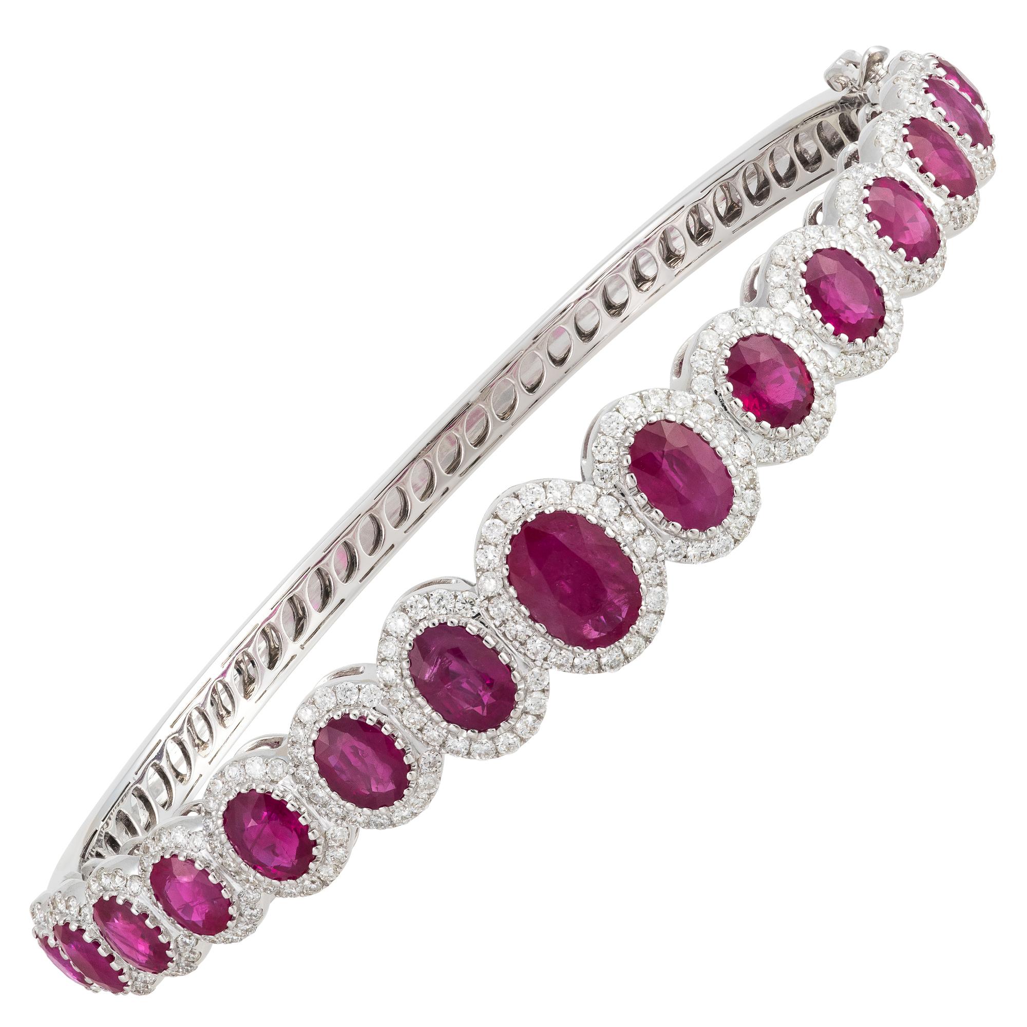 NWT $19, 200 18KT Gold Rare Gorgeous Fancy Ruby Diamond Bangle Bracelet