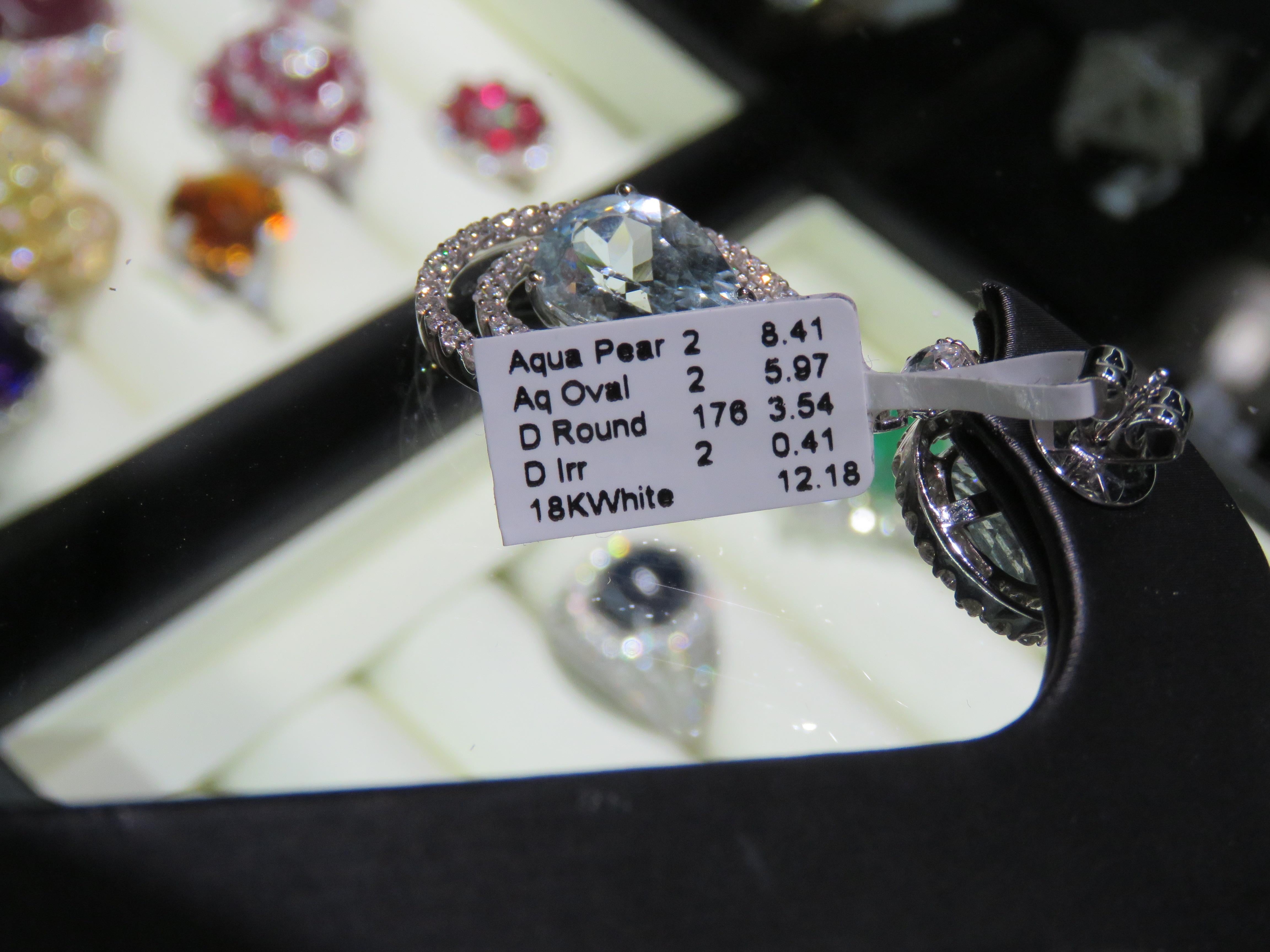 NWT $19, 800 Rari orecchini a goccia in oro 18KT con acquamarina fantasia e diamante In condizioni Nuovo in vendita a New York, NY