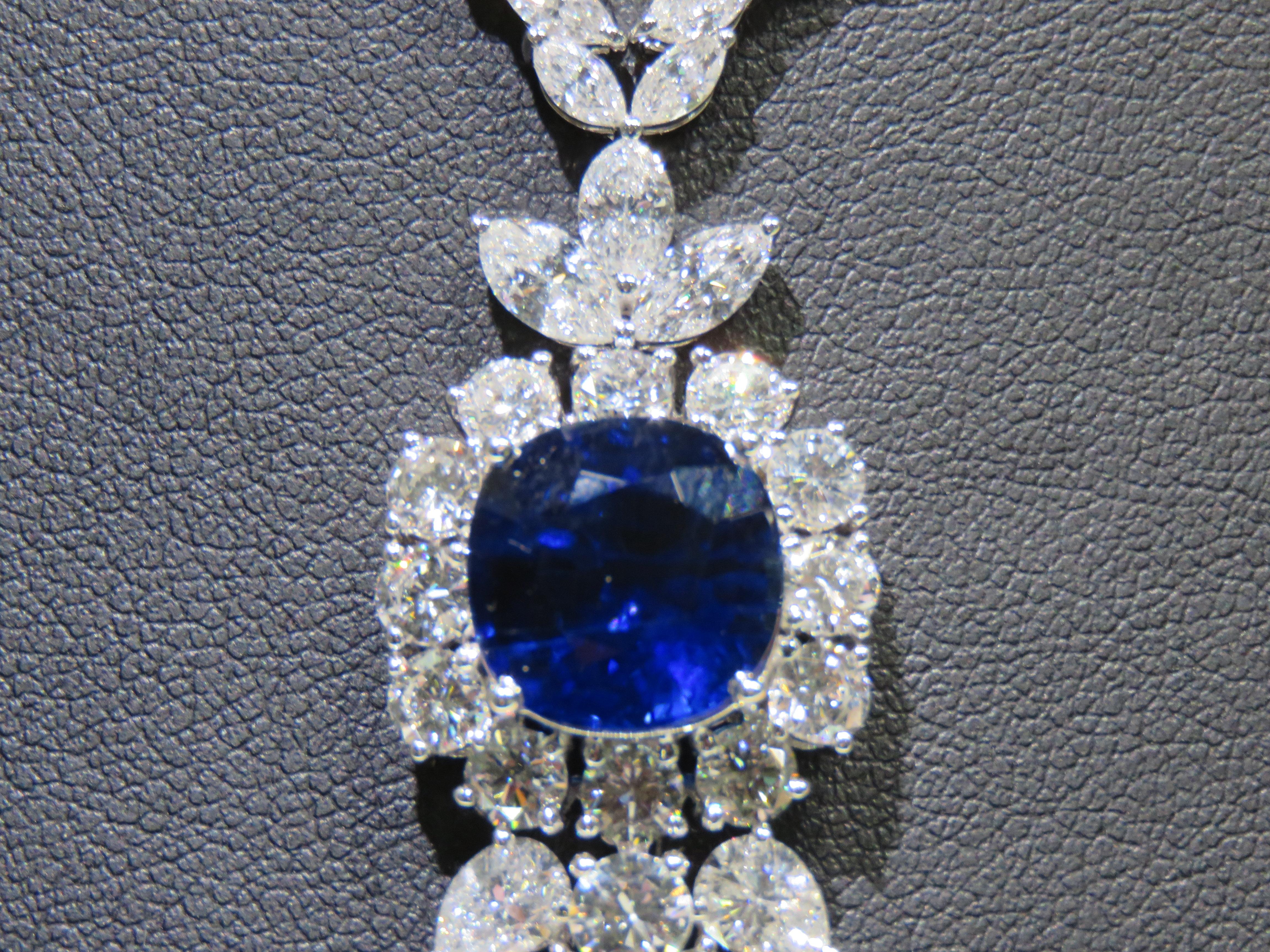 NWT $195, 300 Collana 18KT Fancy Large Glittering 23CT Fancy Sapphire Diamond In condizioni Nuovo in vendita a New York, NY