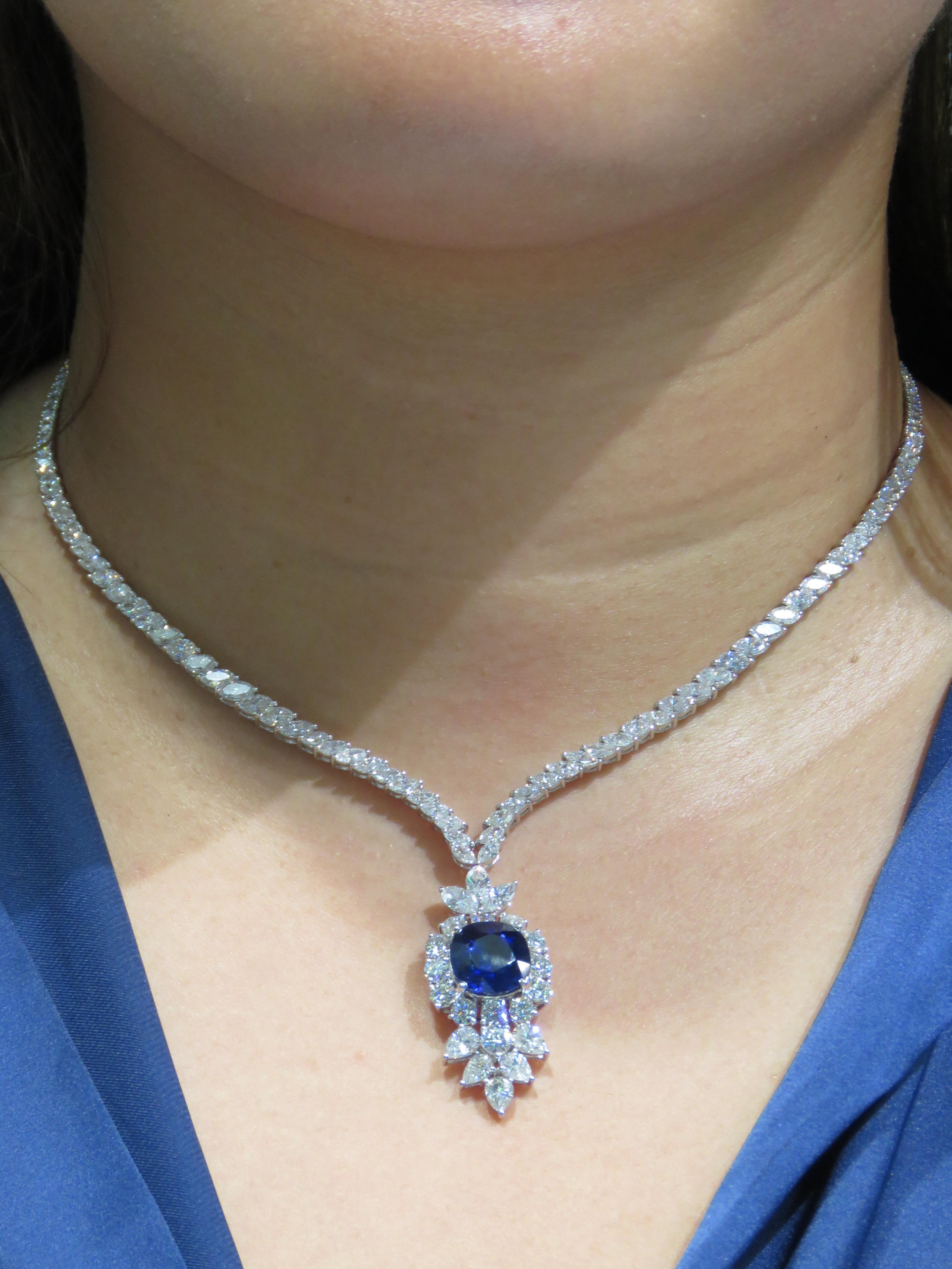 NWT $195, 300 Collana 18KT Fancy Large Glittering 23CT Fancy Sapphire Diamond in vendita 2