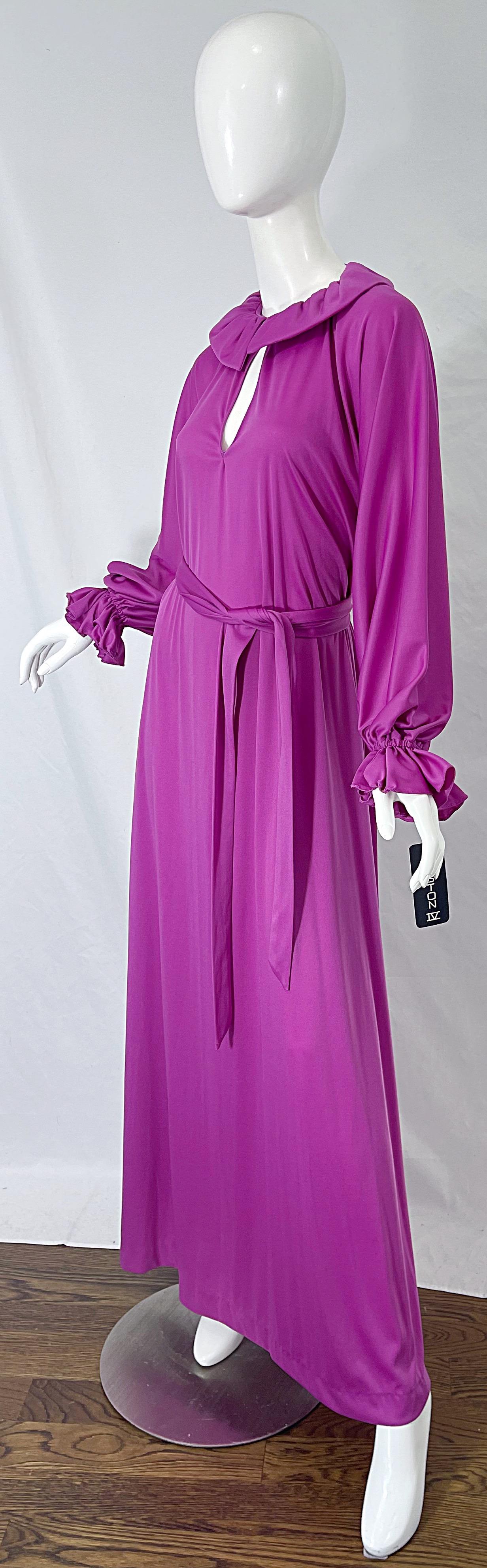 NEU 1970er Halston IV Lila / Rosa Ein-Größe-Maxikleid, Vintage 70er Jahre Damen im Angebot