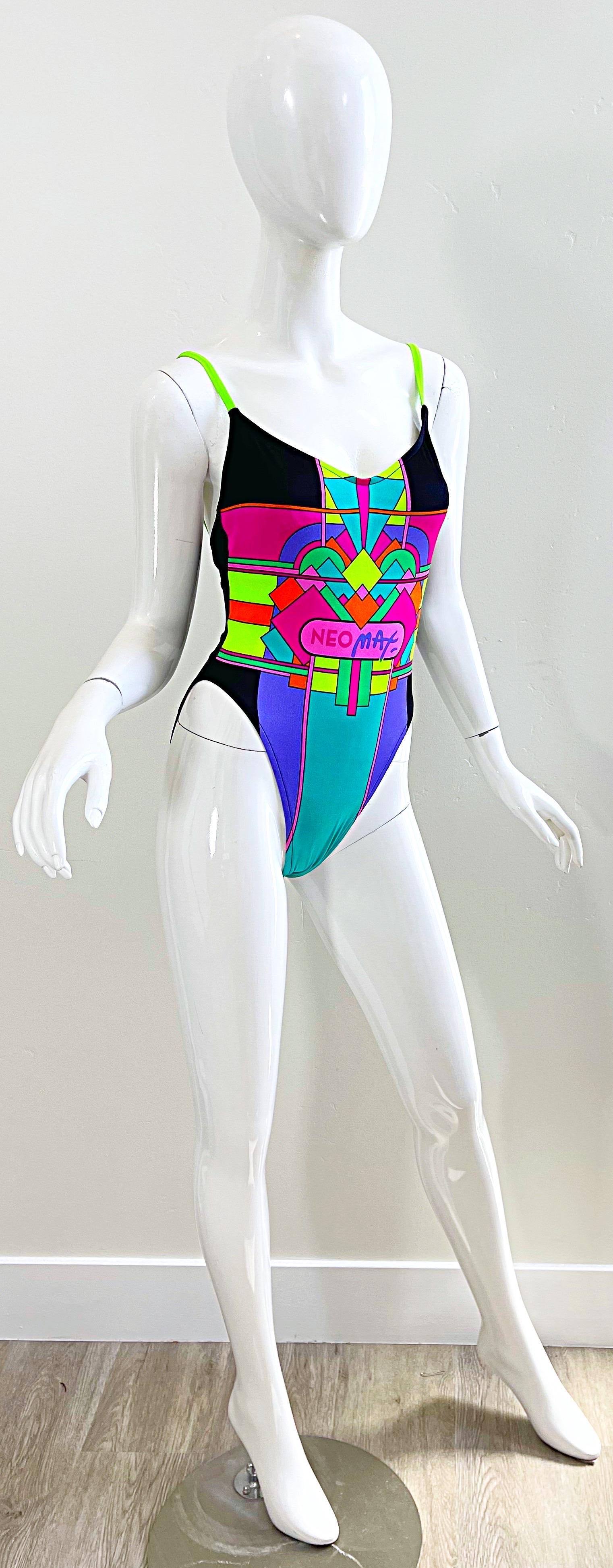 NEU 1980er Peter Max Neomax Neonfarbener Badeanzug mit abstraktem Kunstdruck, einteilig im Angebot 3