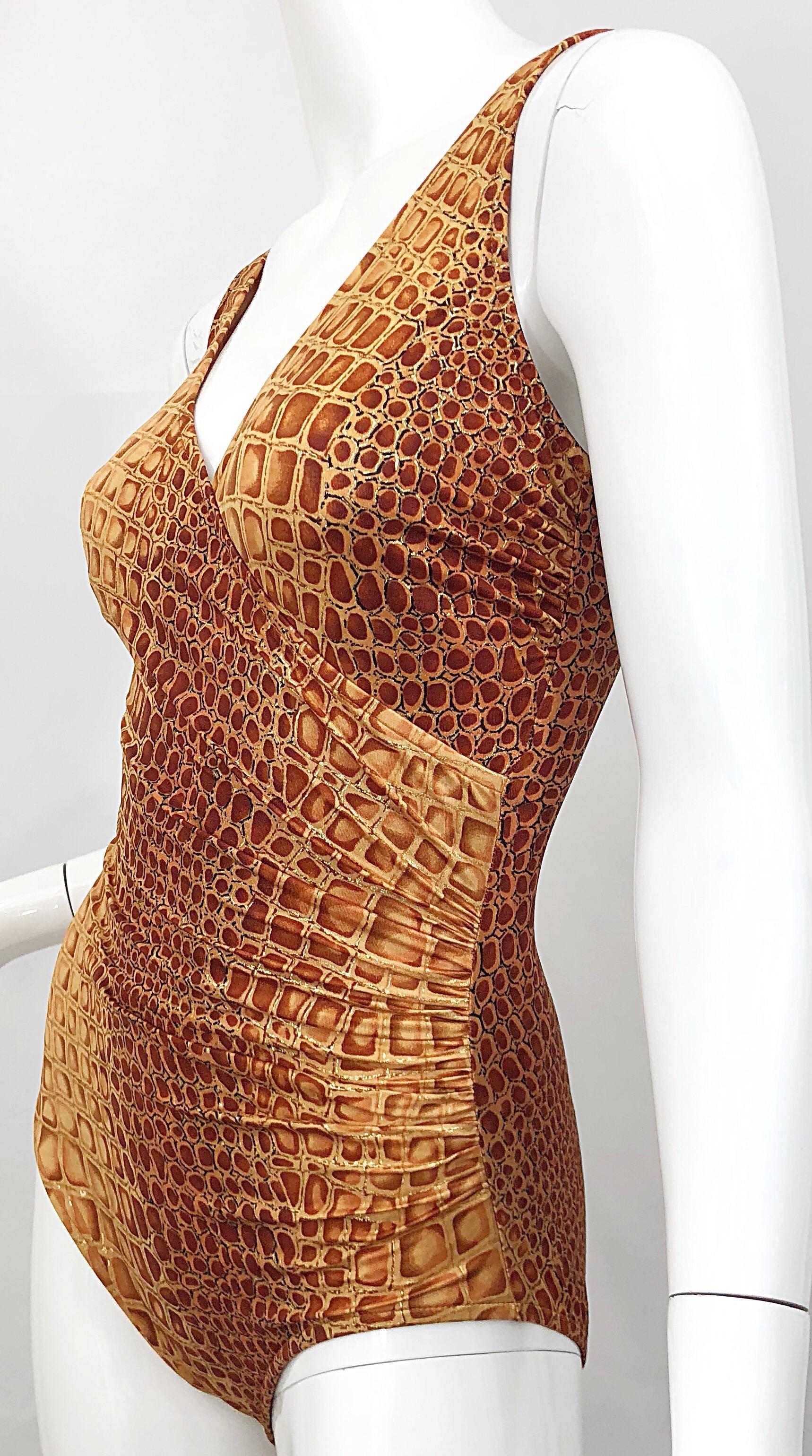 NWT 1990s Bill Blass Size 10 Brown + Gold Alligator Vintage One Piece Swimsuit In New Condition For Sale In San Diego, CA