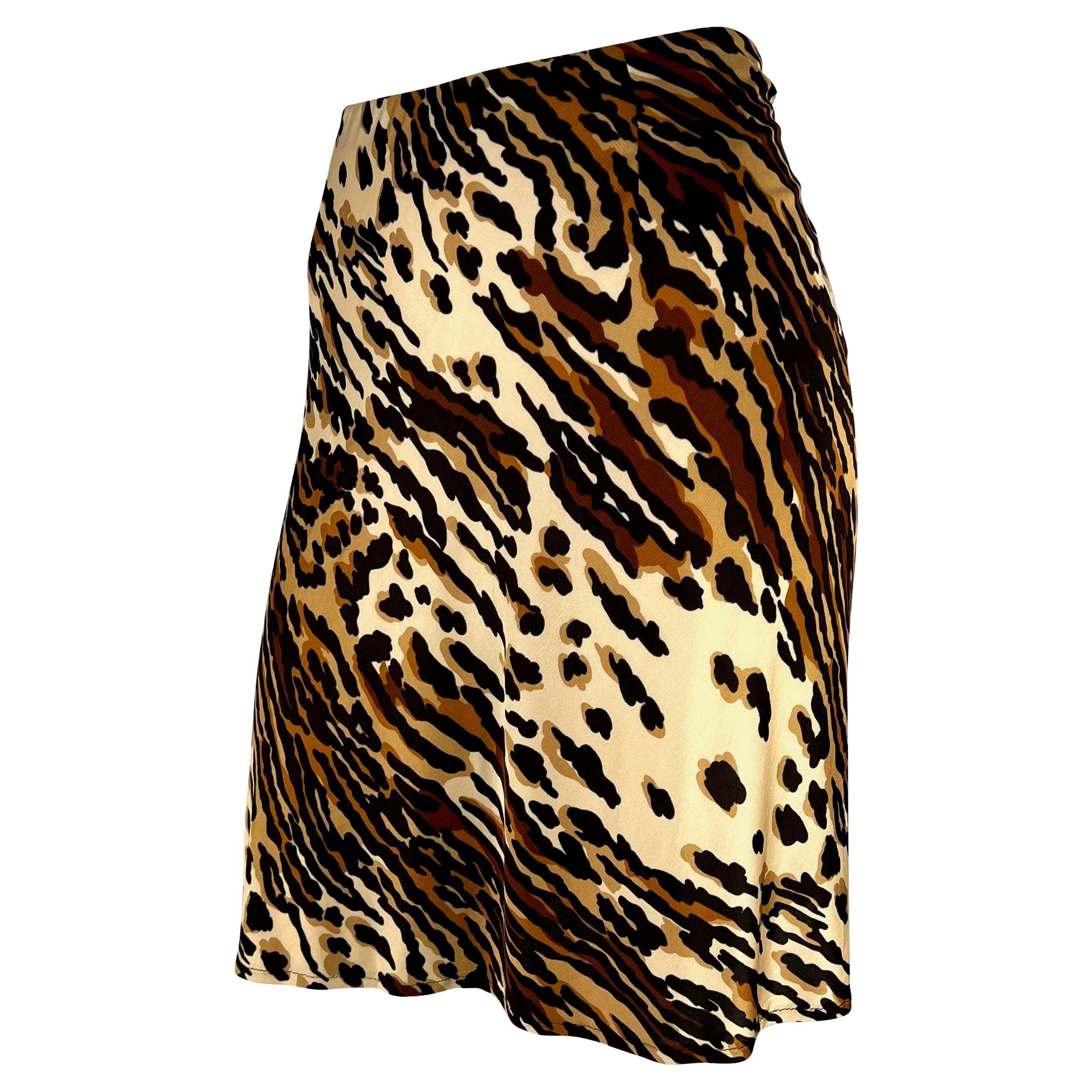 Presenting a cheetah print Dolce and Gabbana skirt. From the 1990s, this viscose skirt features a bold abstract cheetah print. Never before worn, this skirt is made complete with the original tags from over 20 years ago!  

Approximate