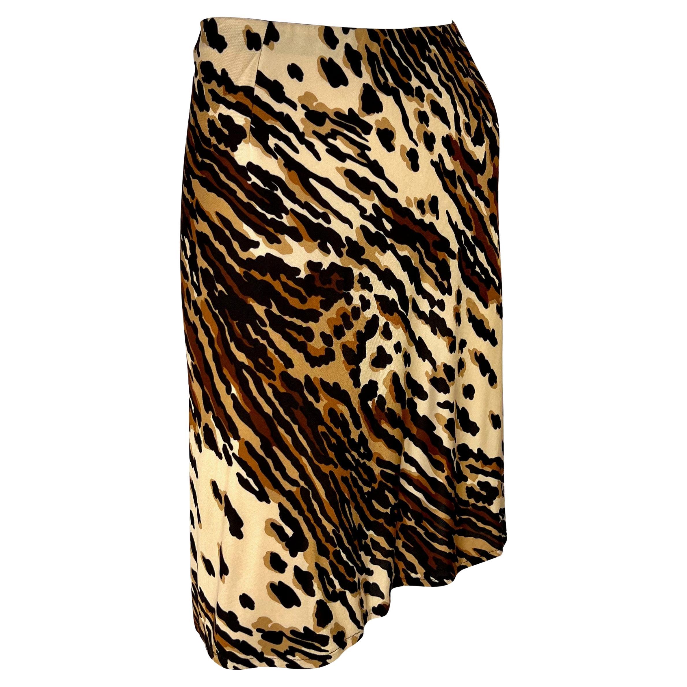 NWT 1990s Dolce & Gabbana Animal Print Stretch Viscose Skirt For Sale 1