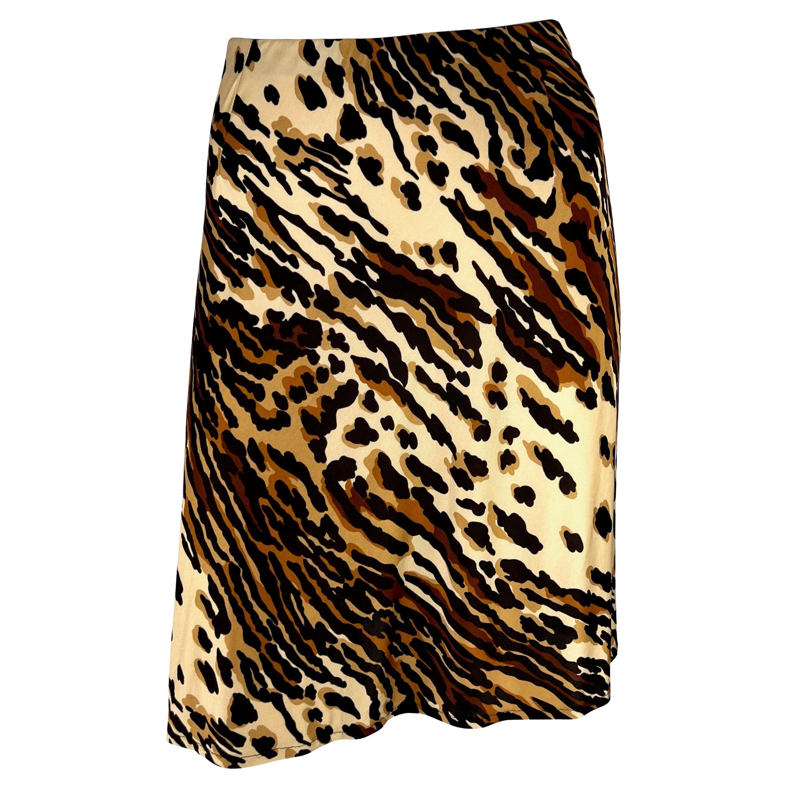 NWT 1990s Dolce & Gabbana Animal Print Stretch Viscose Skirt For Sale