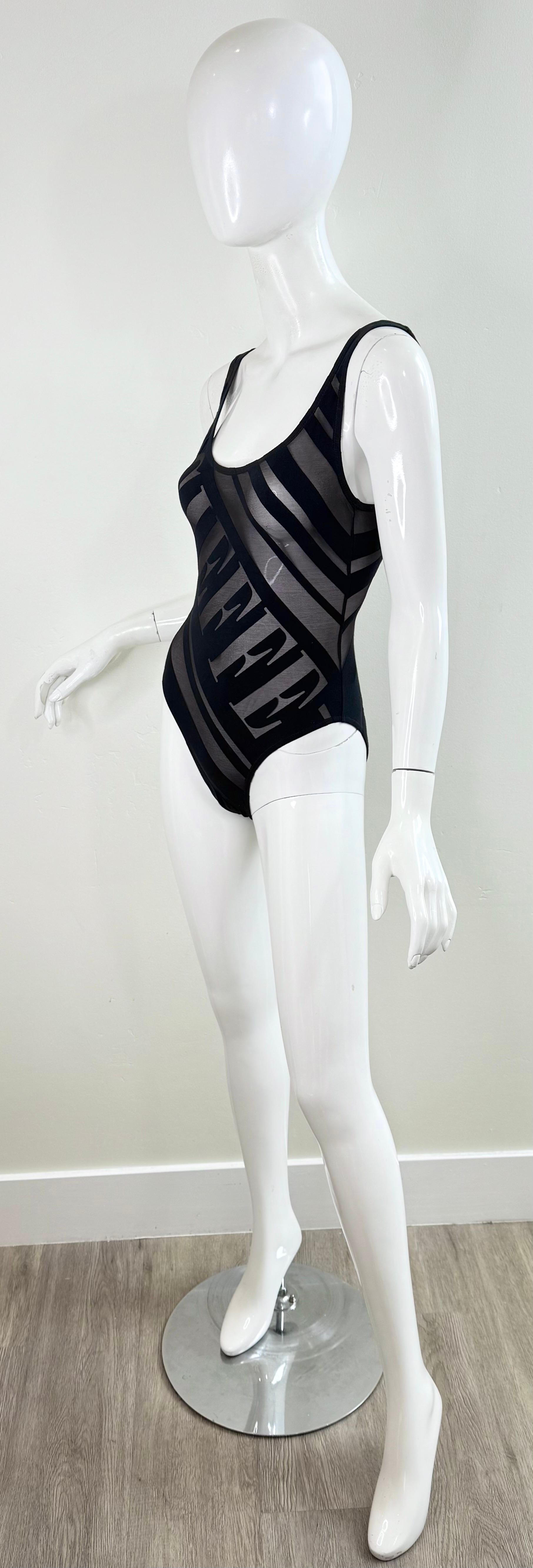 NWT 1990er Jahre Gianfranco Ferre schwarz schiere Logo Vintage One Piece Badeanzug Bodysuit im Angebot 6