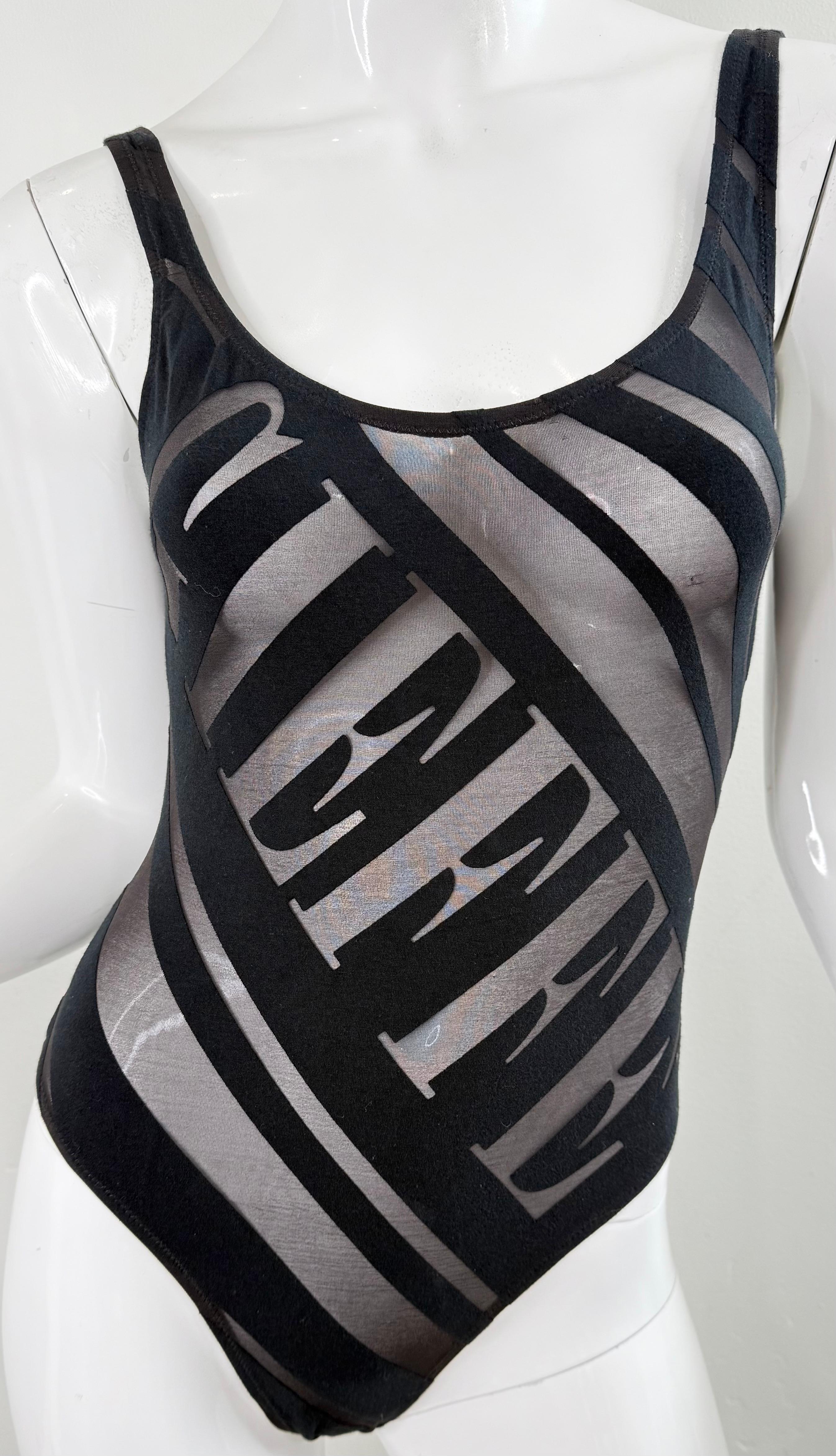 NWT 1990er Jahre Gianfranco Ferre schwarz schiere Logo Vintage One Piece Badeanzug Bodysuit (Schwarz) im Angebot