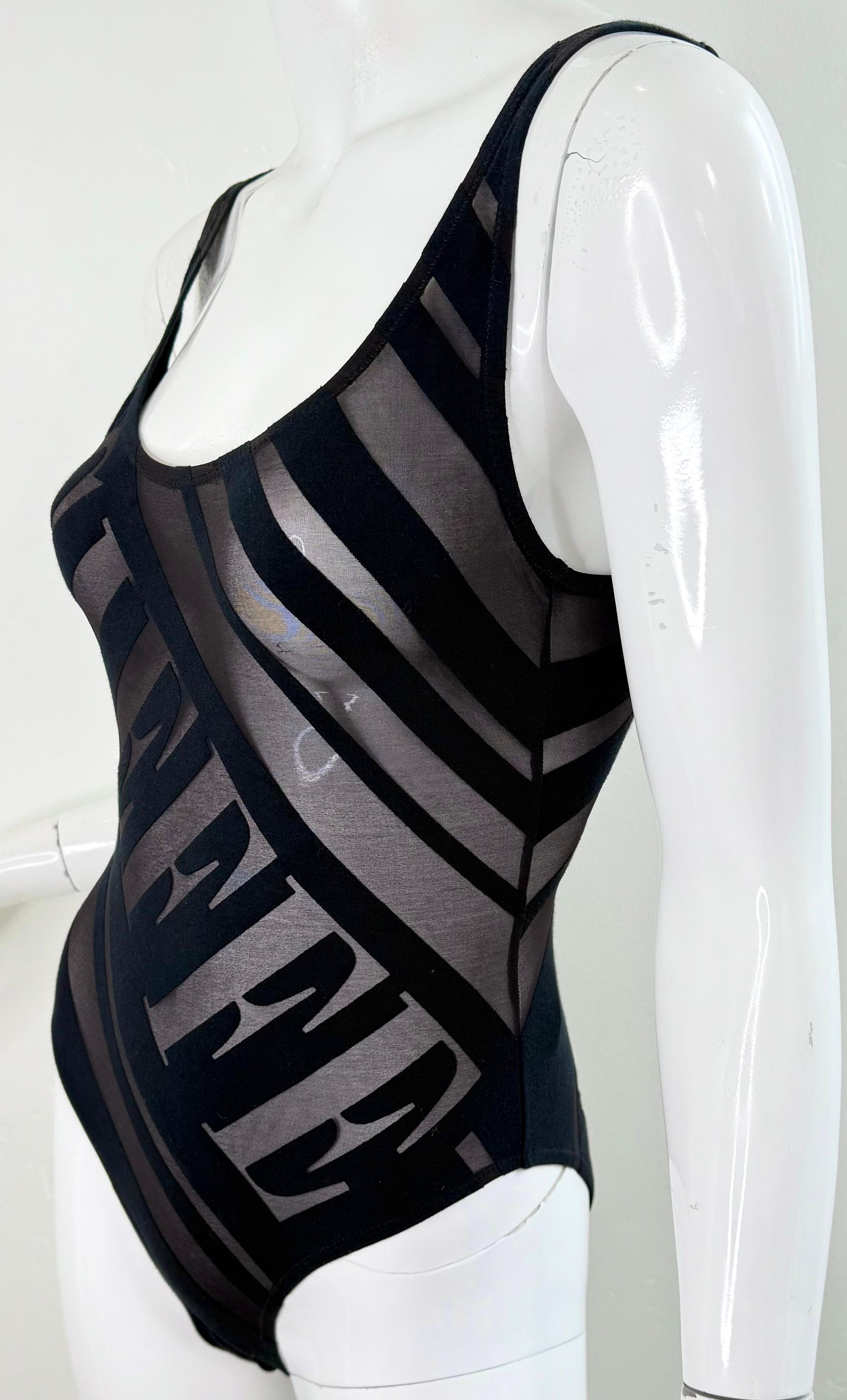 NWT 1990er Jahre Gianfranco Ferre schwarz schiere Logo Vintage One Piece Badeanzug Bodysuit im Angebot 3