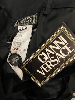 NWT 1990er Gianni Versace Couture Größe 40 / 4 Schwarzes Vintage Bondage-Kleid aus Seide