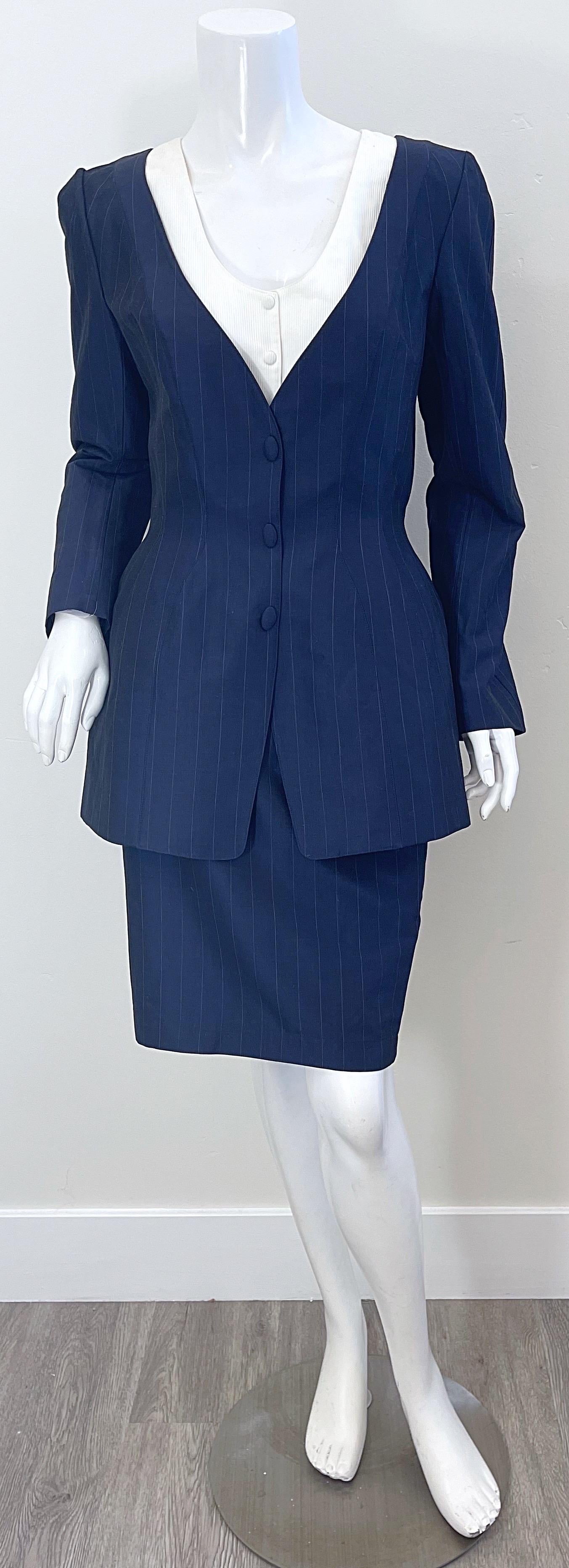 NWT 1990s Thierry Mugler Navy Blue Pinstripe Size 4 Vintage 90s Skirt Suit For Sale 5