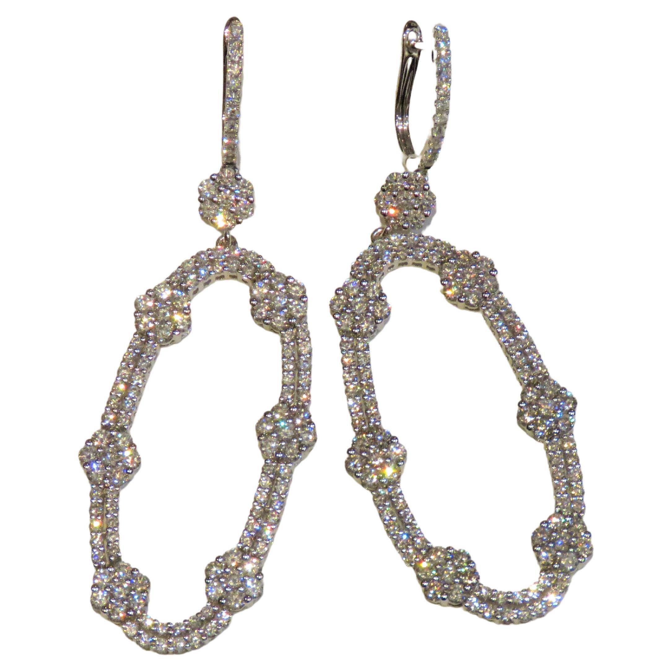 NWT $19, 959 18KT Gold Rare Fancy Glittering Floral Flower Diamond Earrings For Sale