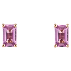 NEU $2. 625 18KT Glitzernde Ohrstecker mit rosa Saphiren und Smaragdschliff im Smaragdschliff Ohrstecker