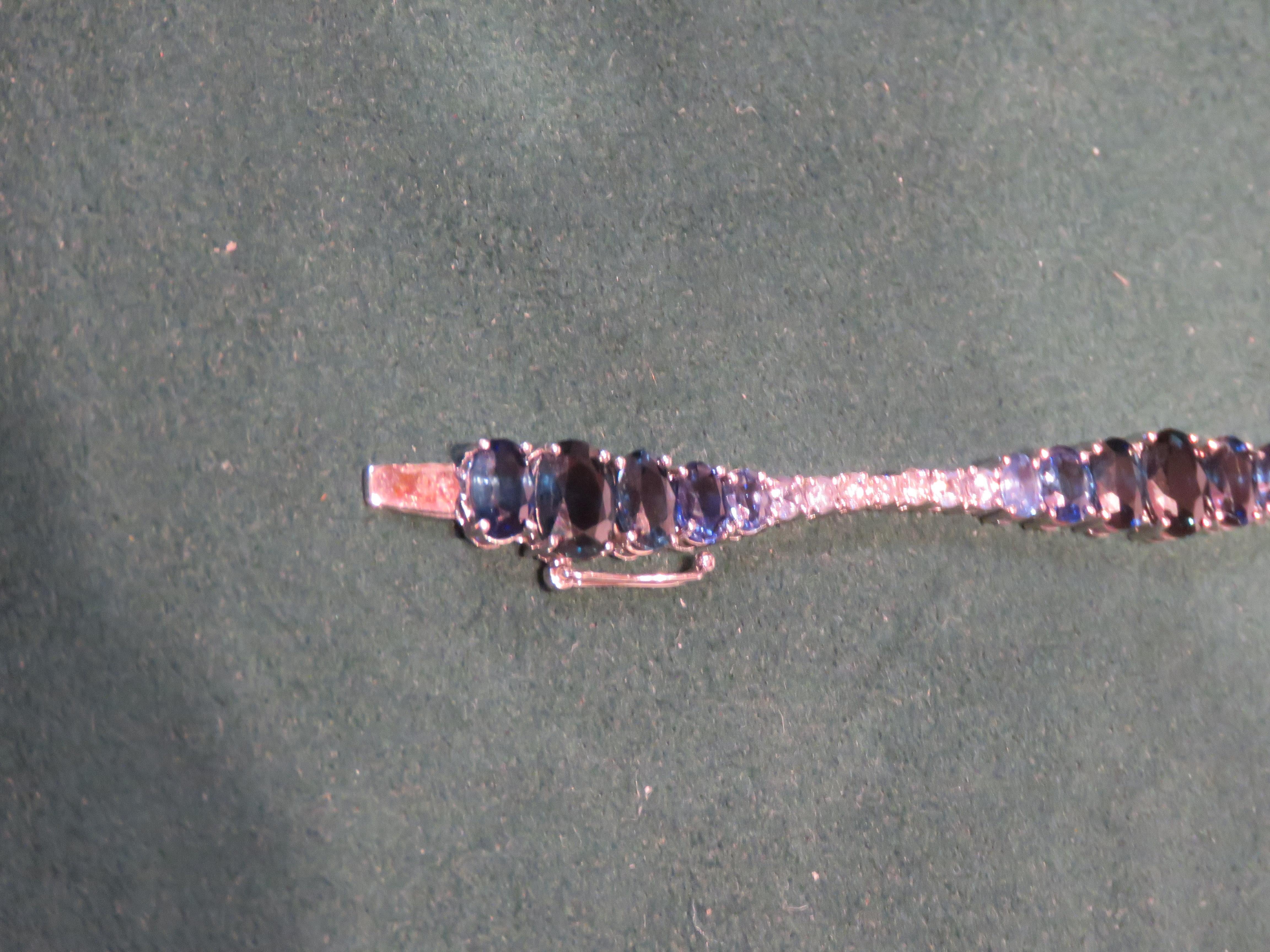 NWT $20, 000 Rare Glittering 18KT Gold Blue Sapphire Diamond Tennis Bracelet In New Condition For Sale In New York, NY