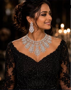 NWT $200, 000 Gorgeous Gold Fancy Glittering Diamond Necklace Earrings Set