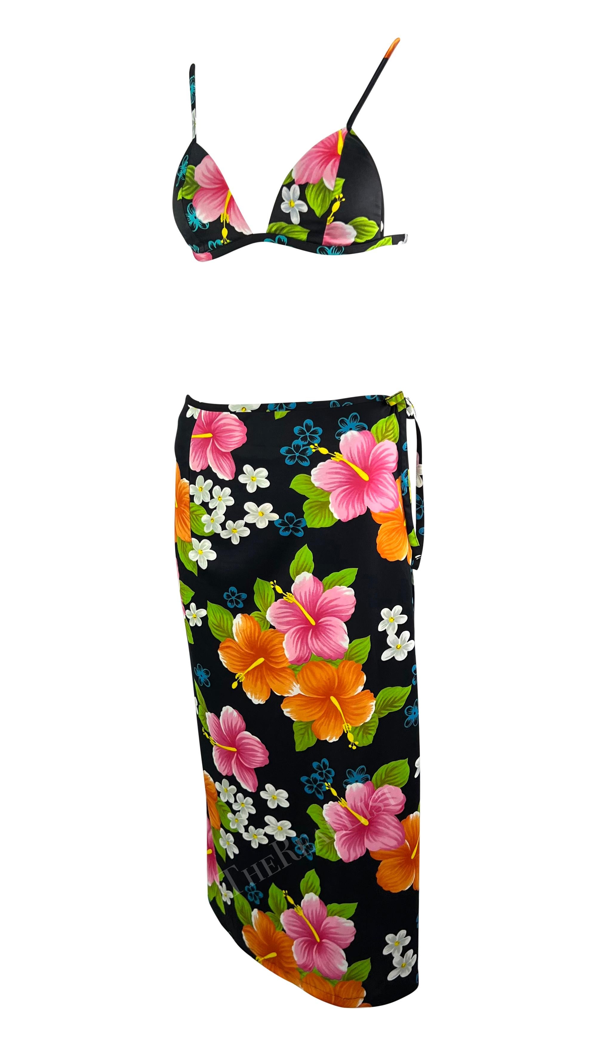 NWT 2000s Dolce & Gabbana Hibiscus Print 3 Piece Black Bikini Sarong Skirt Set 2