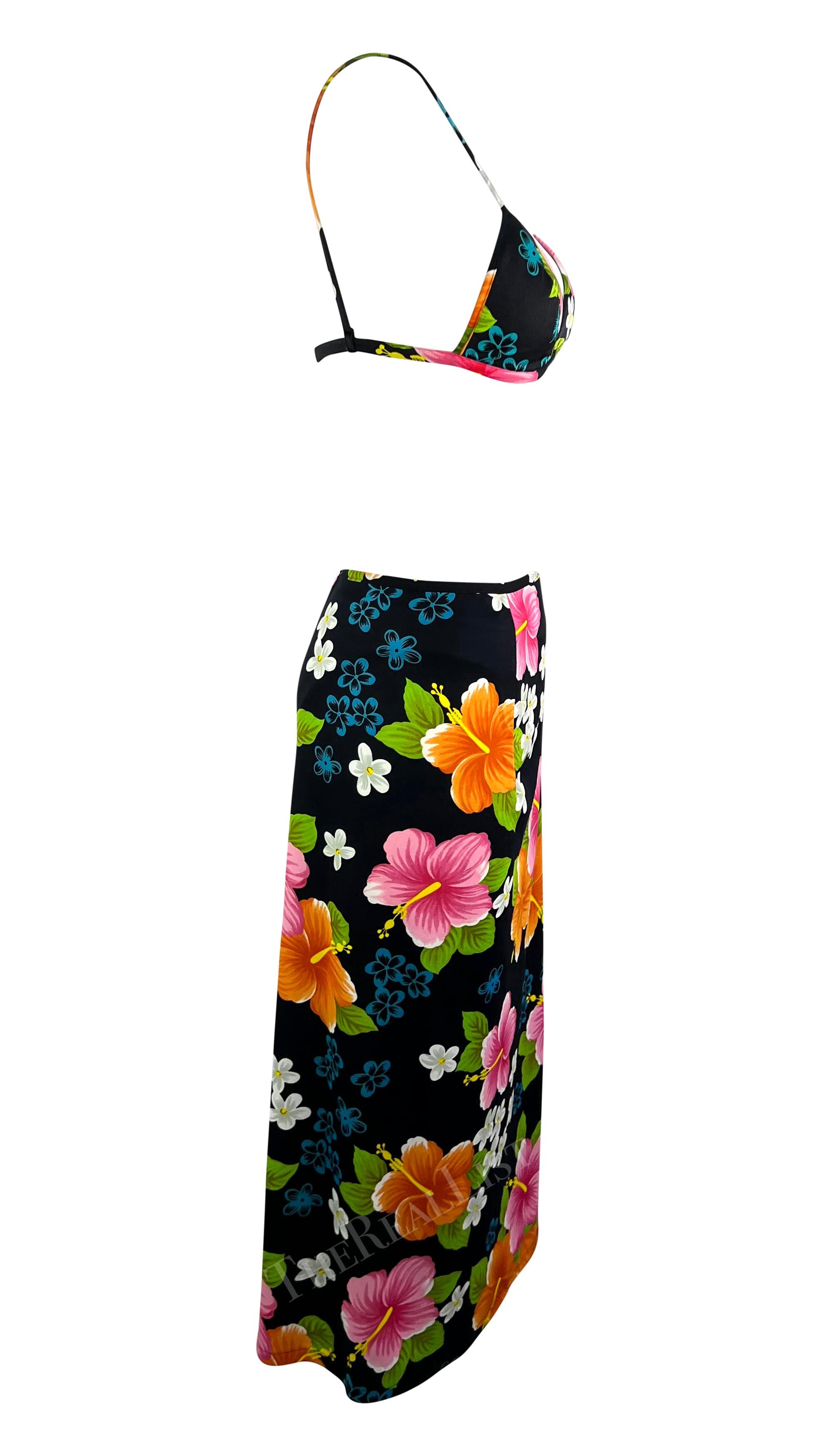 NWT 2000s Dolce & Gabbana Hibiscus Print 3 Piece Black Bikini Sarong Skirt Set 5