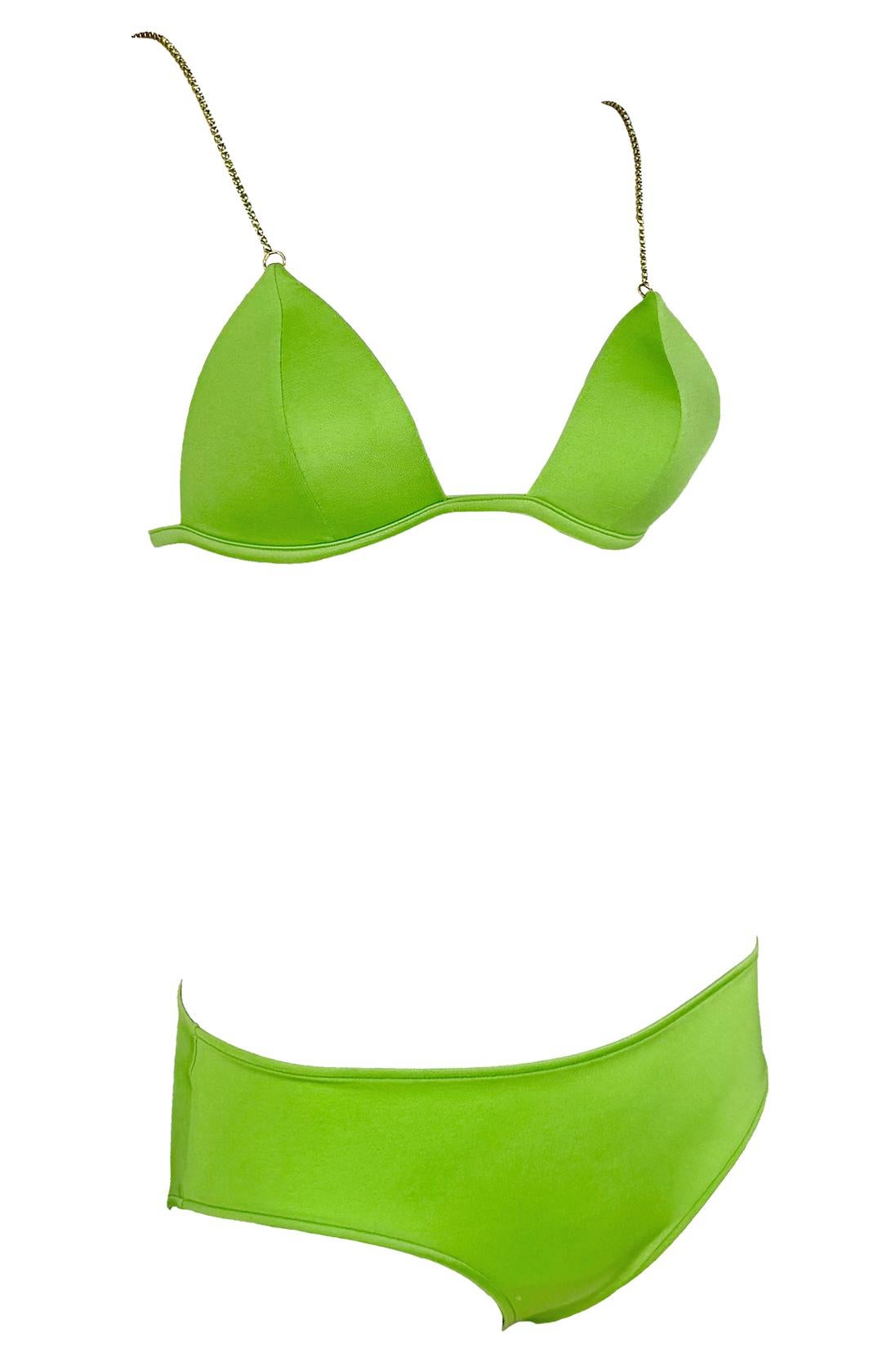 NWT 2000s Dolce & Gabbana Piedras preciosas verde lima Bikini Conjunto de baño en venta 2