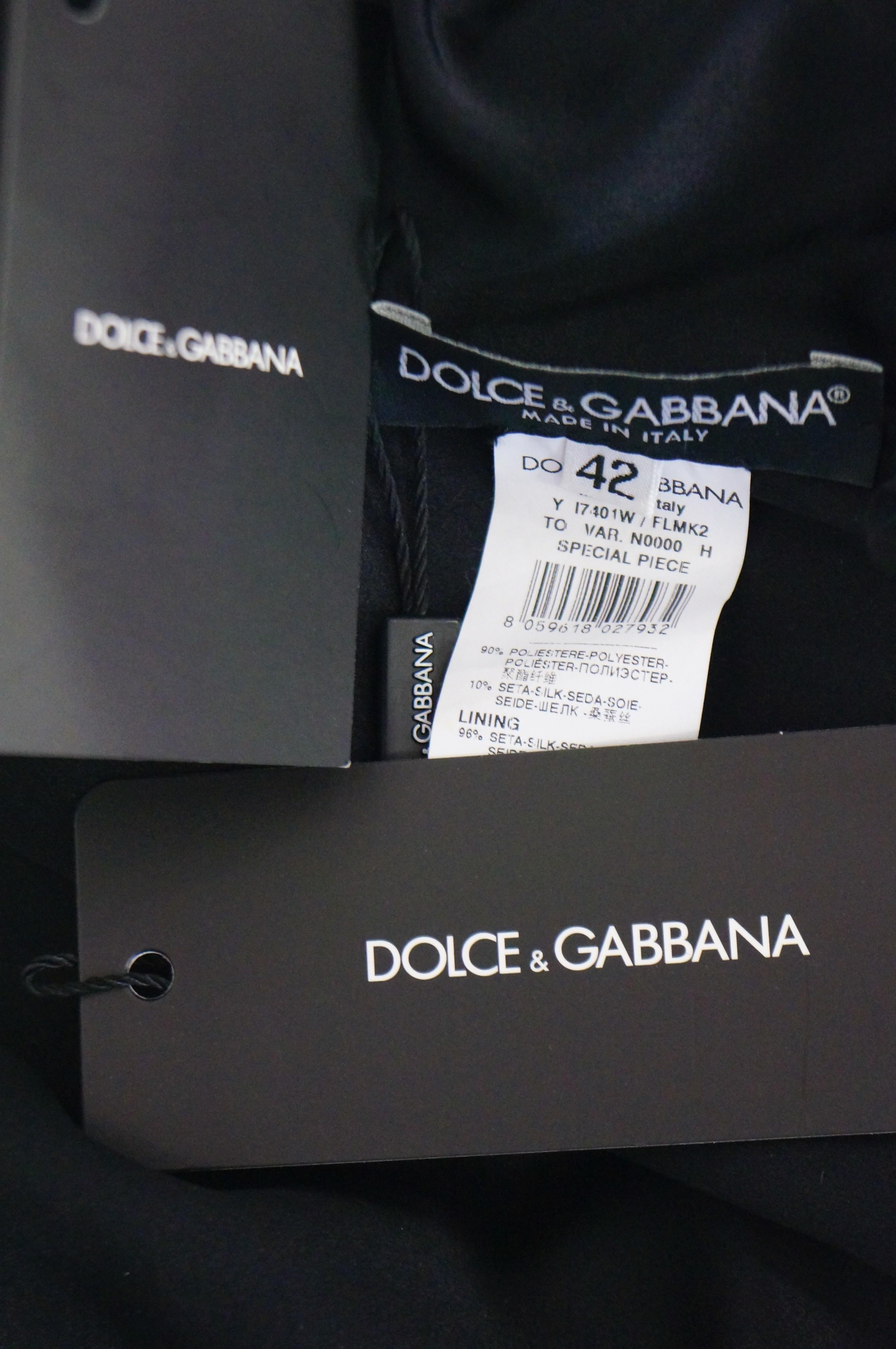 NWT 2010 Dolce & Gabbana Silver/Black Swarovski Crystal Sequin Top For Sale 5