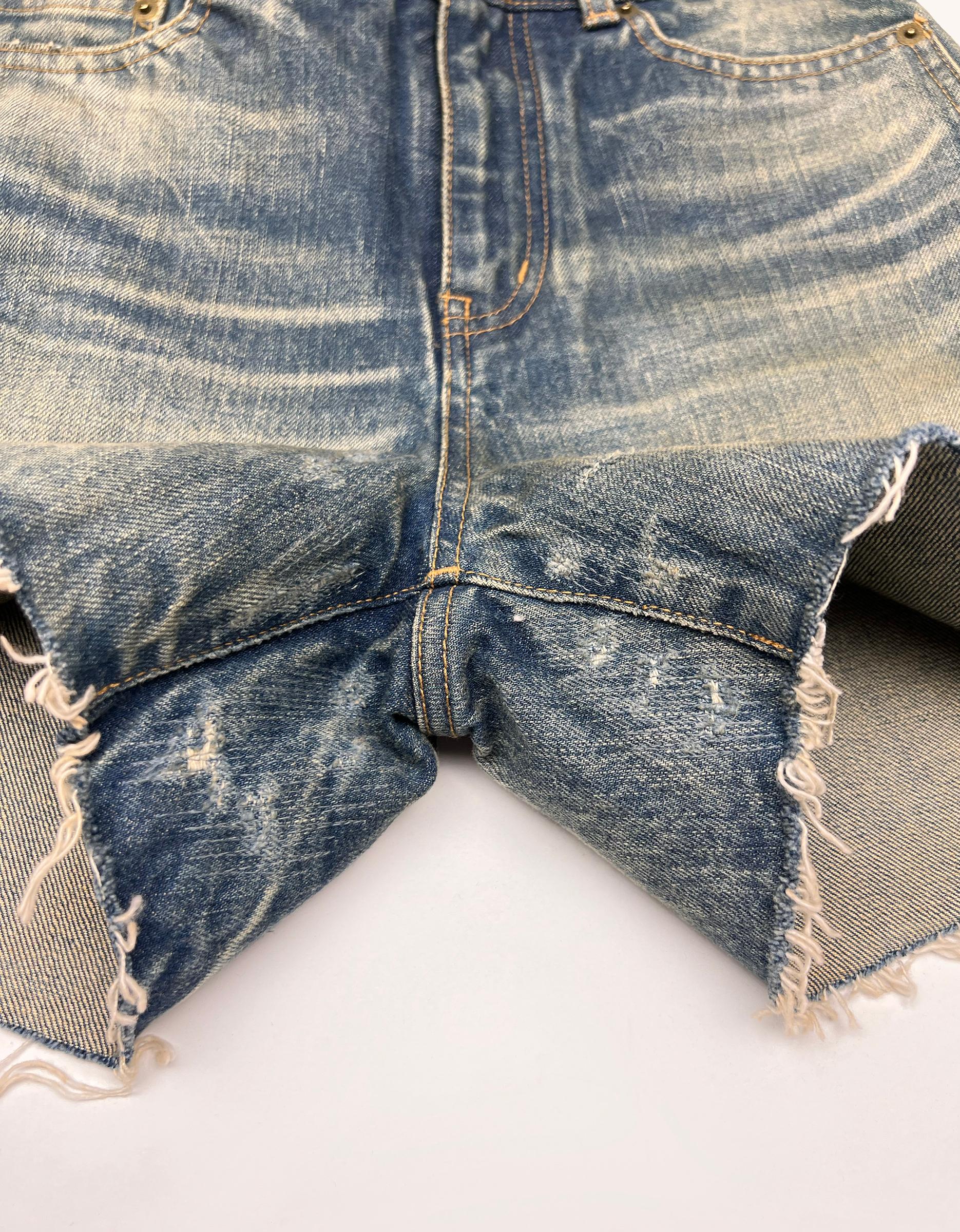 NWT 2019 Saint Laurent Paris pantaloncini in denim Nuovi con etichetta in vendita 8