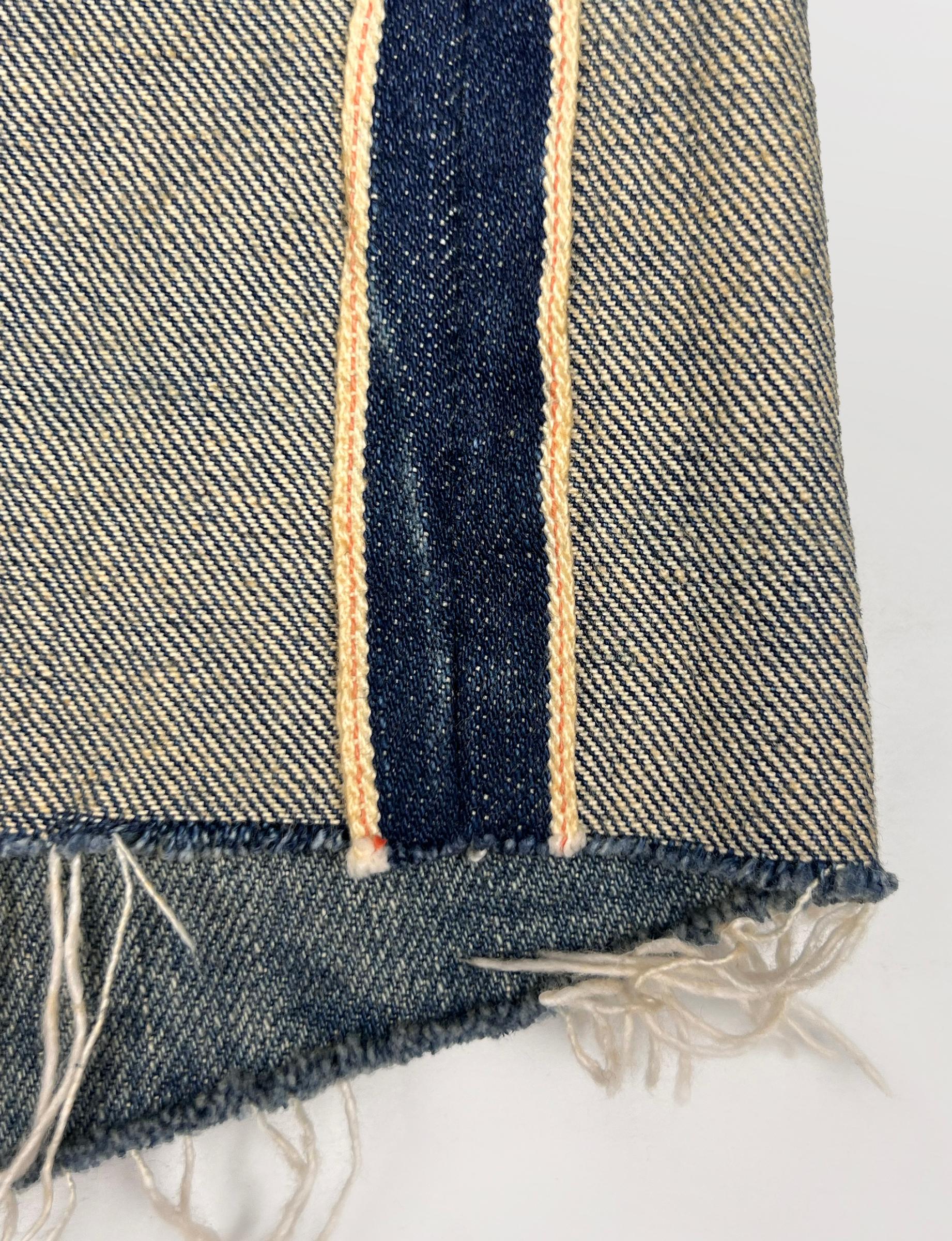 NWT 2019 Saint Laurent Paris pantaloncini in denim Nuovi con etichetta in vendita 10