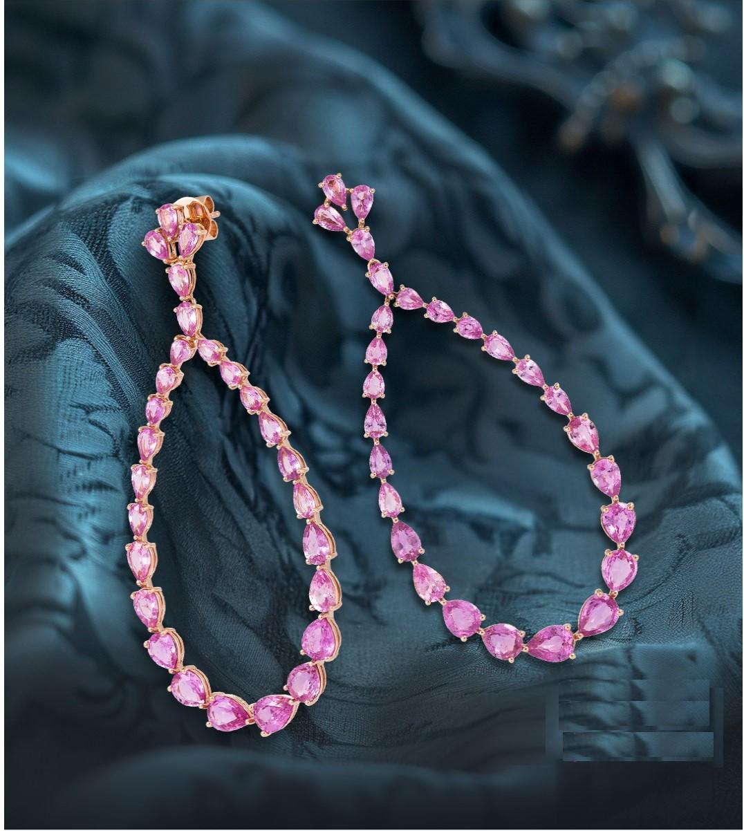 NWT $21, 000 Orecchini a cerchio in oro 18KT con zaffiri rosa grandi e scintillanti In condizioni Nuovo in vendita a New York, NY