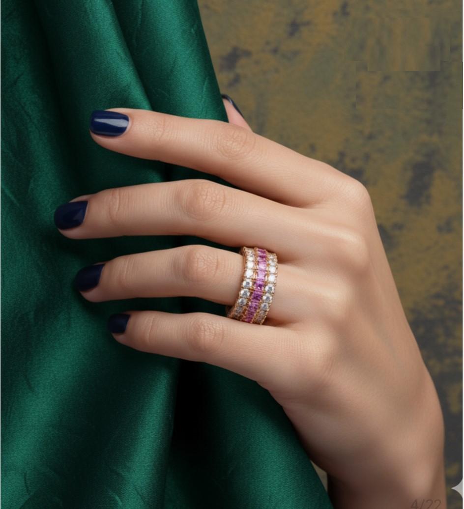 NWT $22, 000 18KT Fancy Large Glittering Fancy Pink Sapphire Diamond Band Ring (Gemischter Schliff) im Angebot