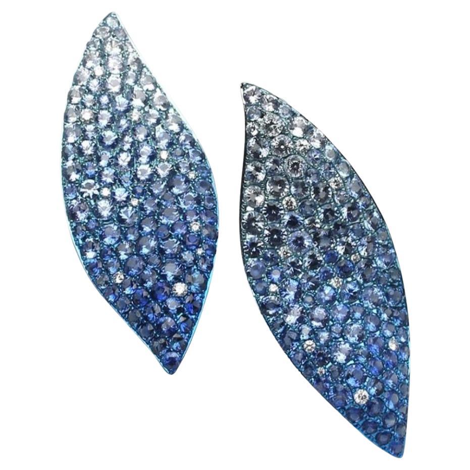 NWT $22, 000 Important 18KT 27.50CT Fancy Blue Sapphire Diamond Drop Earrings For Sale