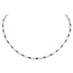 Collier fantaisie de 22 500 $ avec grand saphir bleu fantaisie pailleté et diamants, 18 carats, neuf avec étiquette
