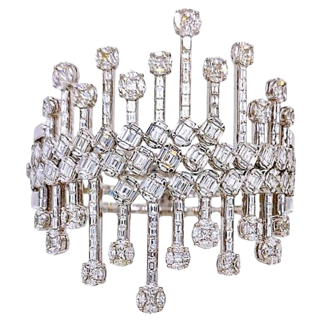 NWT $230.000 Bracciale a bracciale con diamanti fantasia in oro 18KT 16CT in vendita