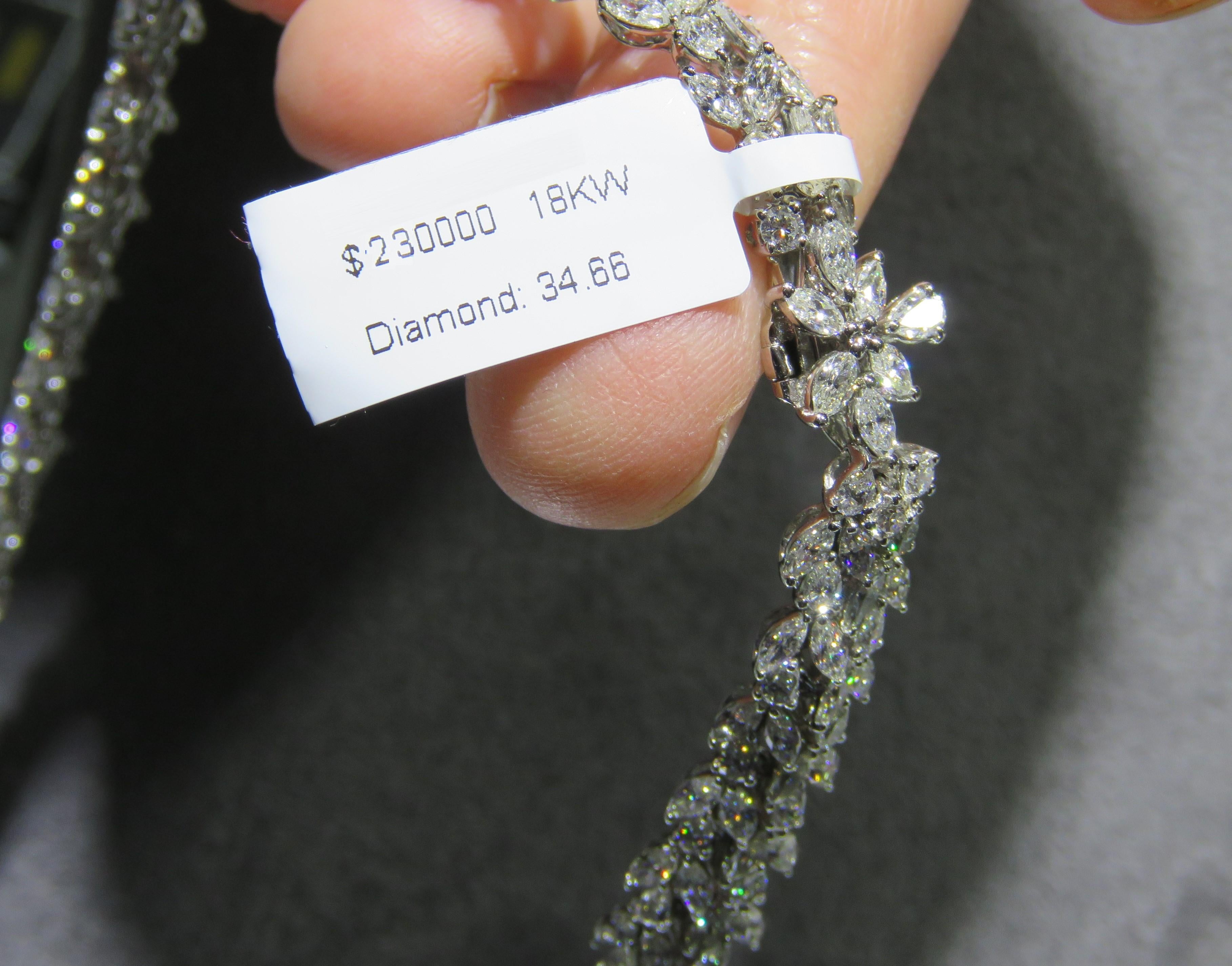 Women's NWT Rare 18 Karat Gorgeous Fancy Glittering Diamond Necklace For Sale
