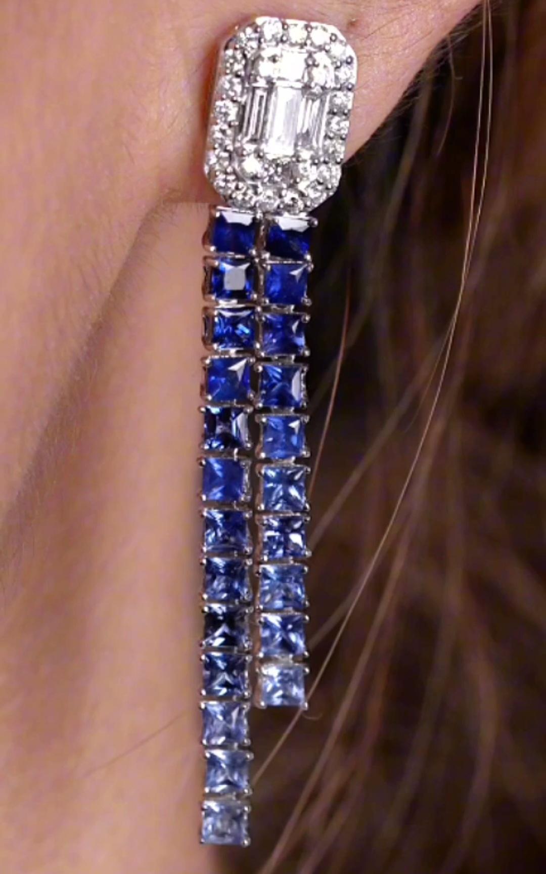 NWT $12, 000 18KT 6CT Splendidi orecchini pendenti con diamanti e zaffiri blu fantasia In condizioni Nuovo in vendita a New York, NY