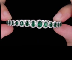 NWT $24, 000 18KT Gold Rare Gorgeous Fancy Emerald Diamond Bangle Bracelet