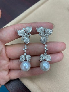 NWT $24,000 Rare 18KT Grande perle des mers du Sud Boucles d'oreilles avec diamant taille rose