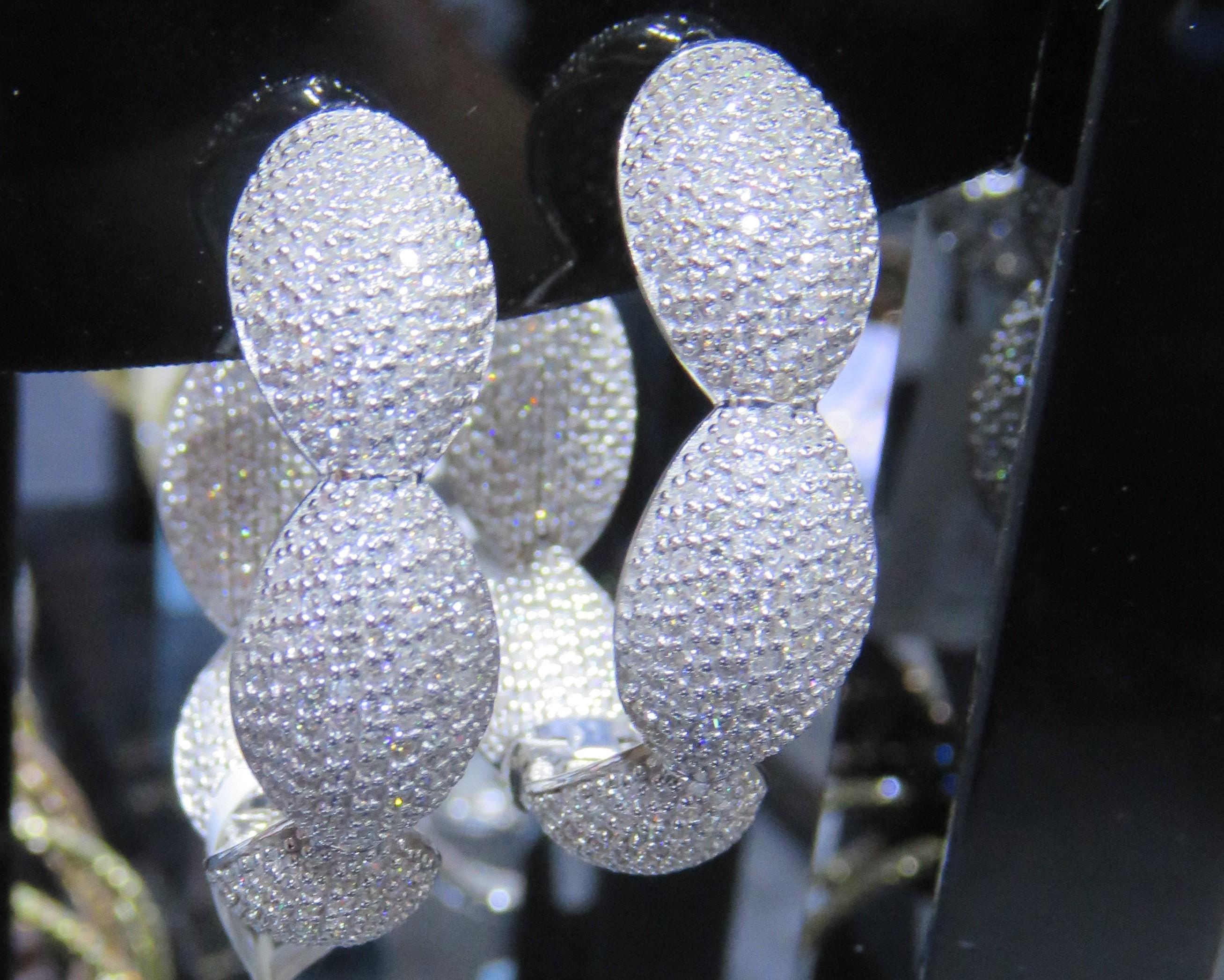 Round Cut NWT $25, 000 18KT White Gold Fancy Large Glittering Fancy Diamond Hoop Earrings For Sale