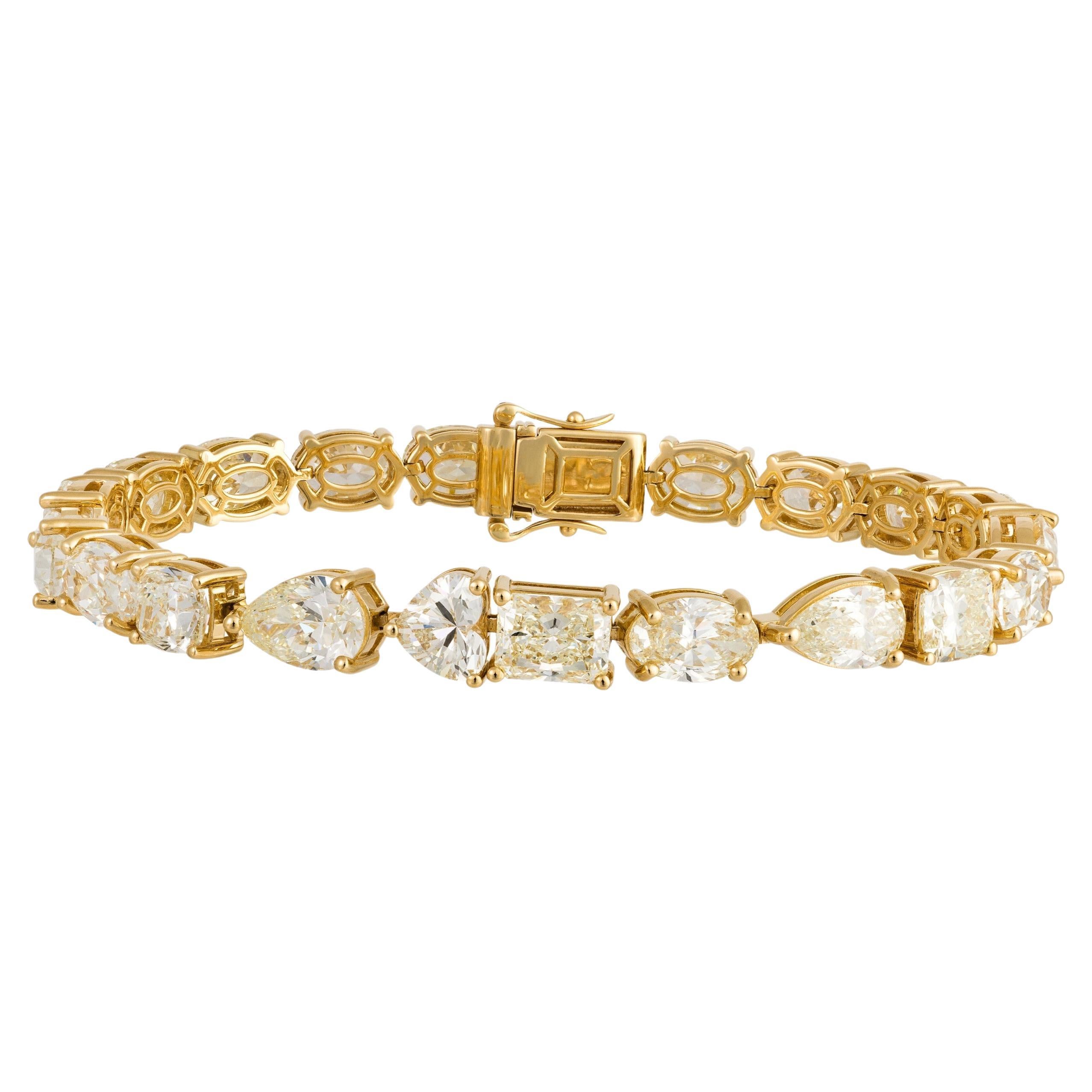 Magnifique bracelet tennis rare 18 carats avec diamant jaune 23 carats, 250 000 $, nouveau avec étiquette en vente