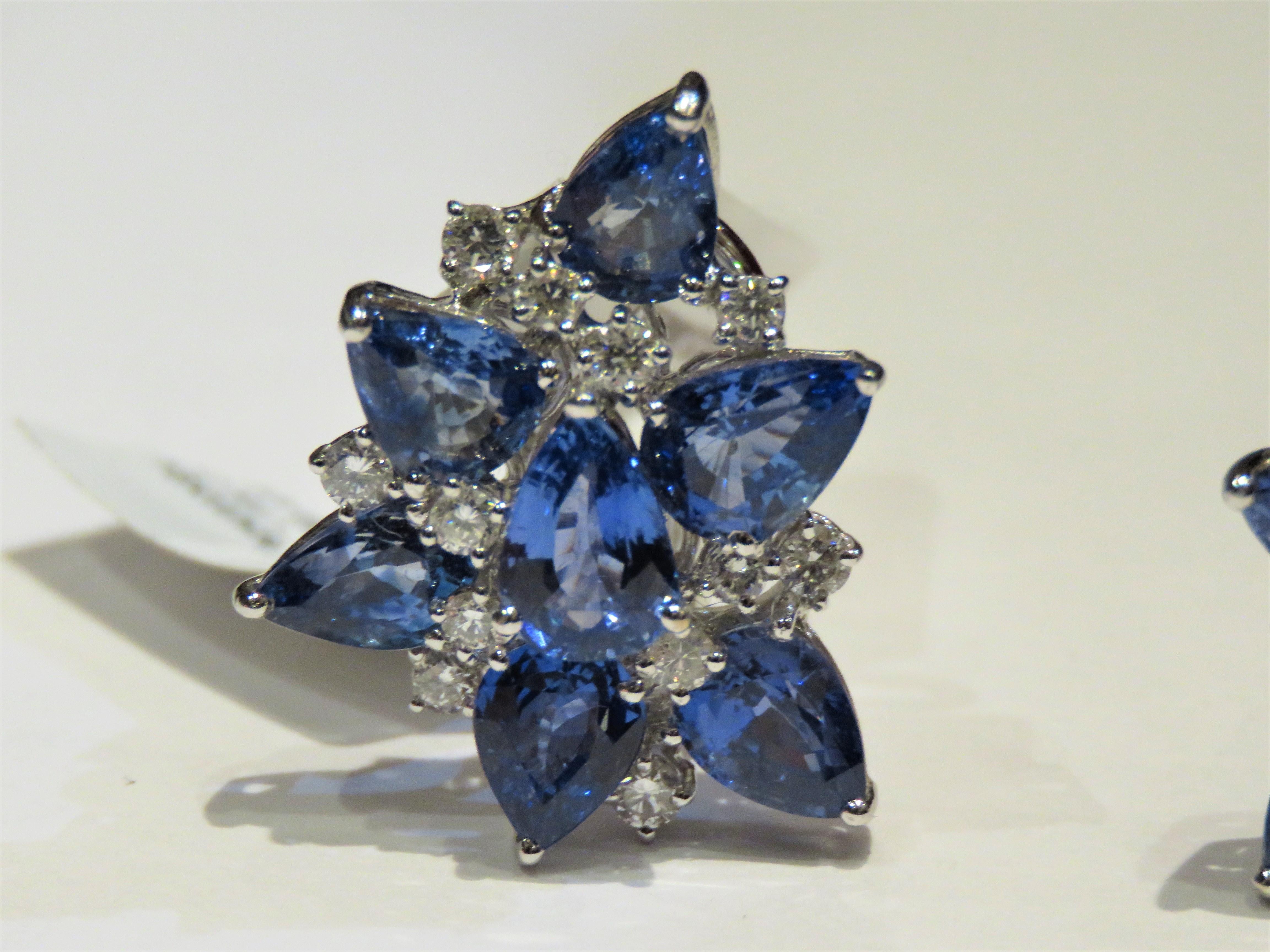 Mixed Cut NWT $25, 800 18KT Gold Magnificent 17.50CT Blue Sapphire Diamond Earrings For Sale