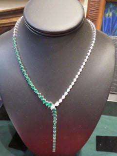 NWT $26, 000 18KT Fancy Glittering Emerald Diamond Fancy Serpent Snake Necklace
