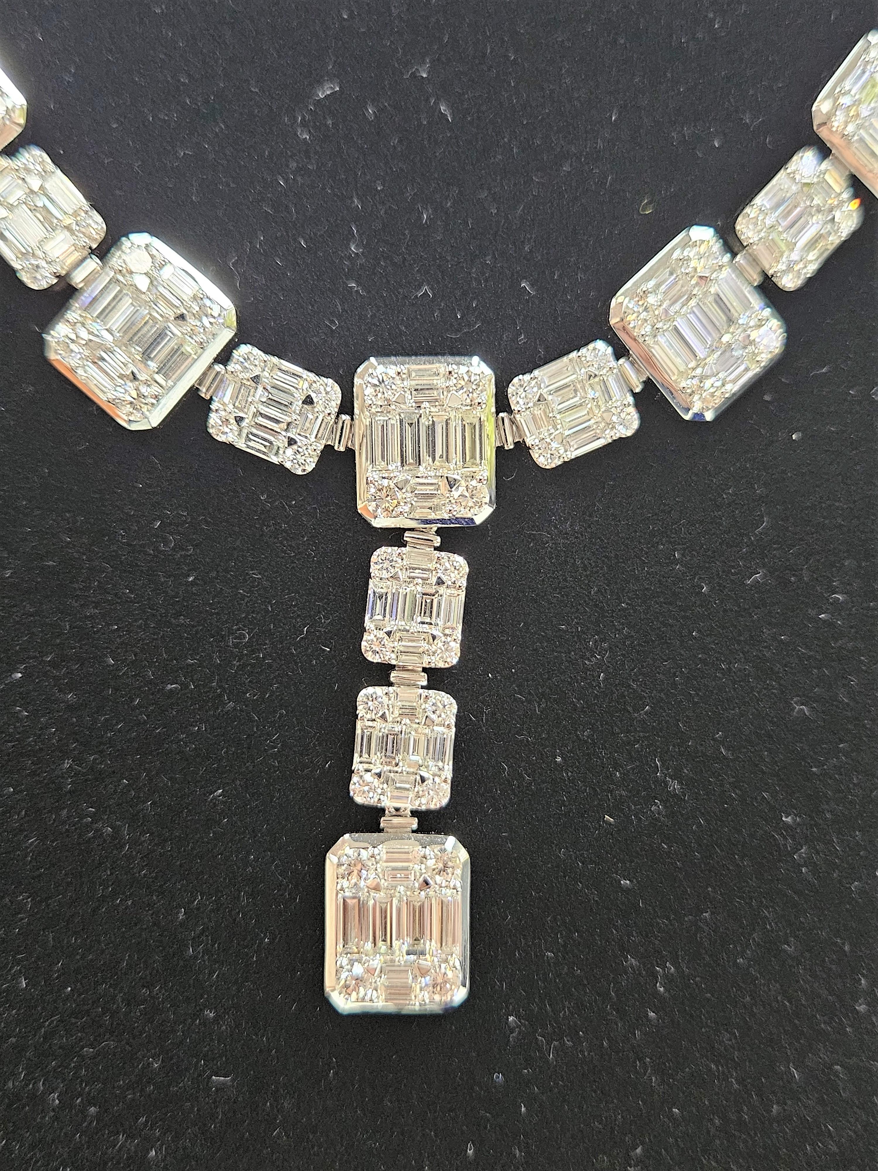Nwt $263, 098 Rare 18kt Gorgeous Fancy Diamond Baguette Necklace w/ Drop Attach In New Condition For Sale In New York, NY