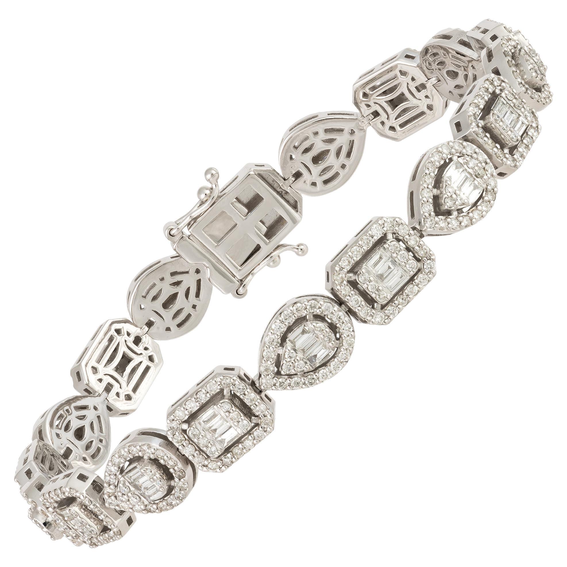 Grand et magnifique bracelet tennis rare en or 18 carats avec diamants de forme fantaisie, 26 400 $, Neuf avec étiquette en vente