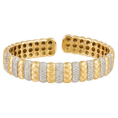 NWT $27, 000 18KT Gold Fancy Glittering Diamond Bracelet Bangle Cuff