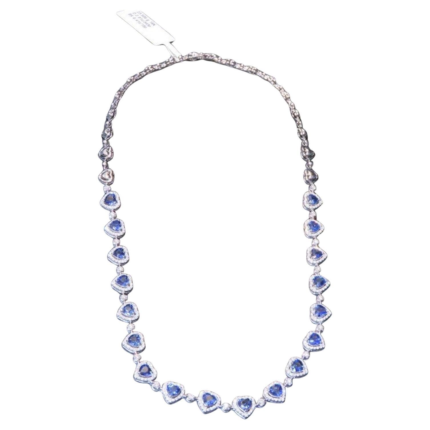 NWT $27, 500 18KT Fancy Glittering 14.50CTS Heart Sapphire Diamond Necklace For Sale