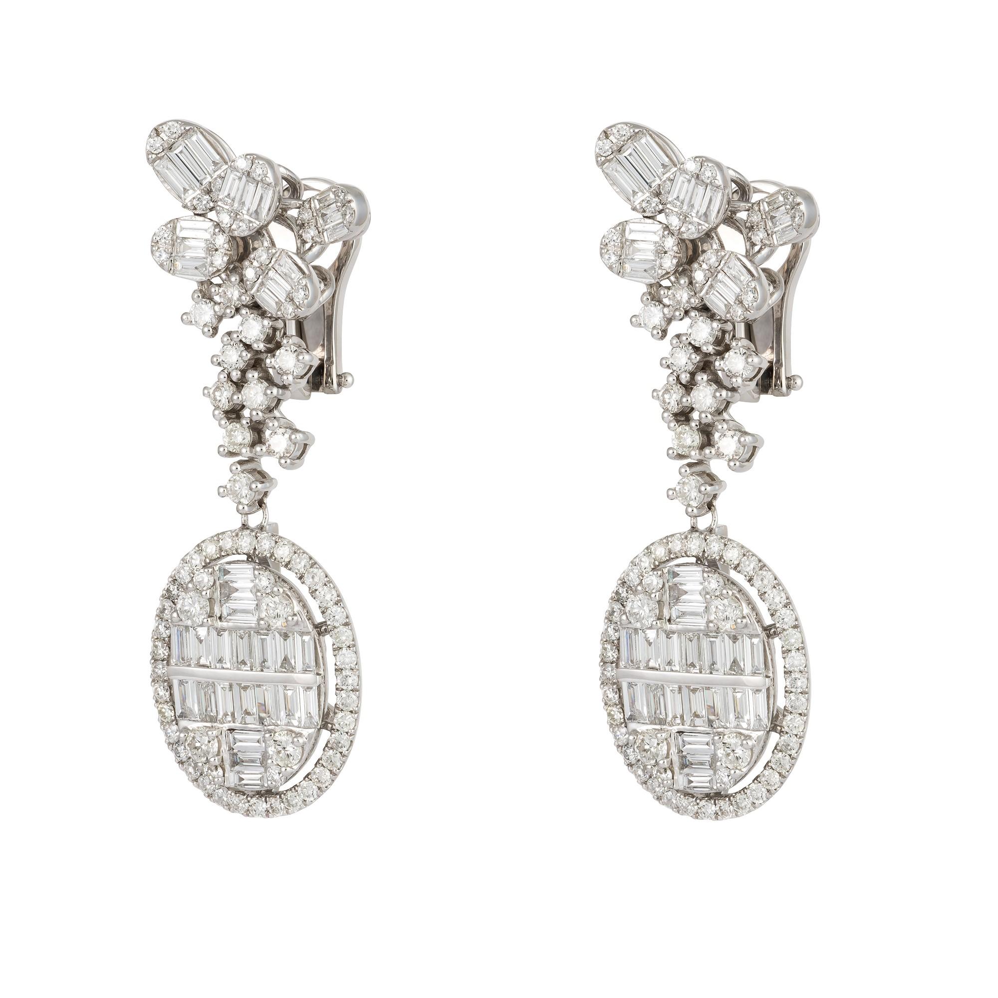 The Following Item we are offering are these Extremely Rare Beautiful 18KT Gold Fine Large Fancy White Diamond Dangle Earrings. Each Earring features Rare Gorgeous Glittering Fancy Diamonds in 18KT Gold. T.C.W. Approx 4.50CTS!!! The Diamonds are of
