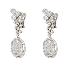 NWT $27, 500 18KT Gold Magnificent White Diamond Dangle Drop Earrings
