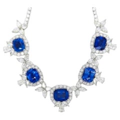 NWT 275.000 $ Collana in oro 18 carati con zaffiro blu GIA e diamanti, finitura scintillante