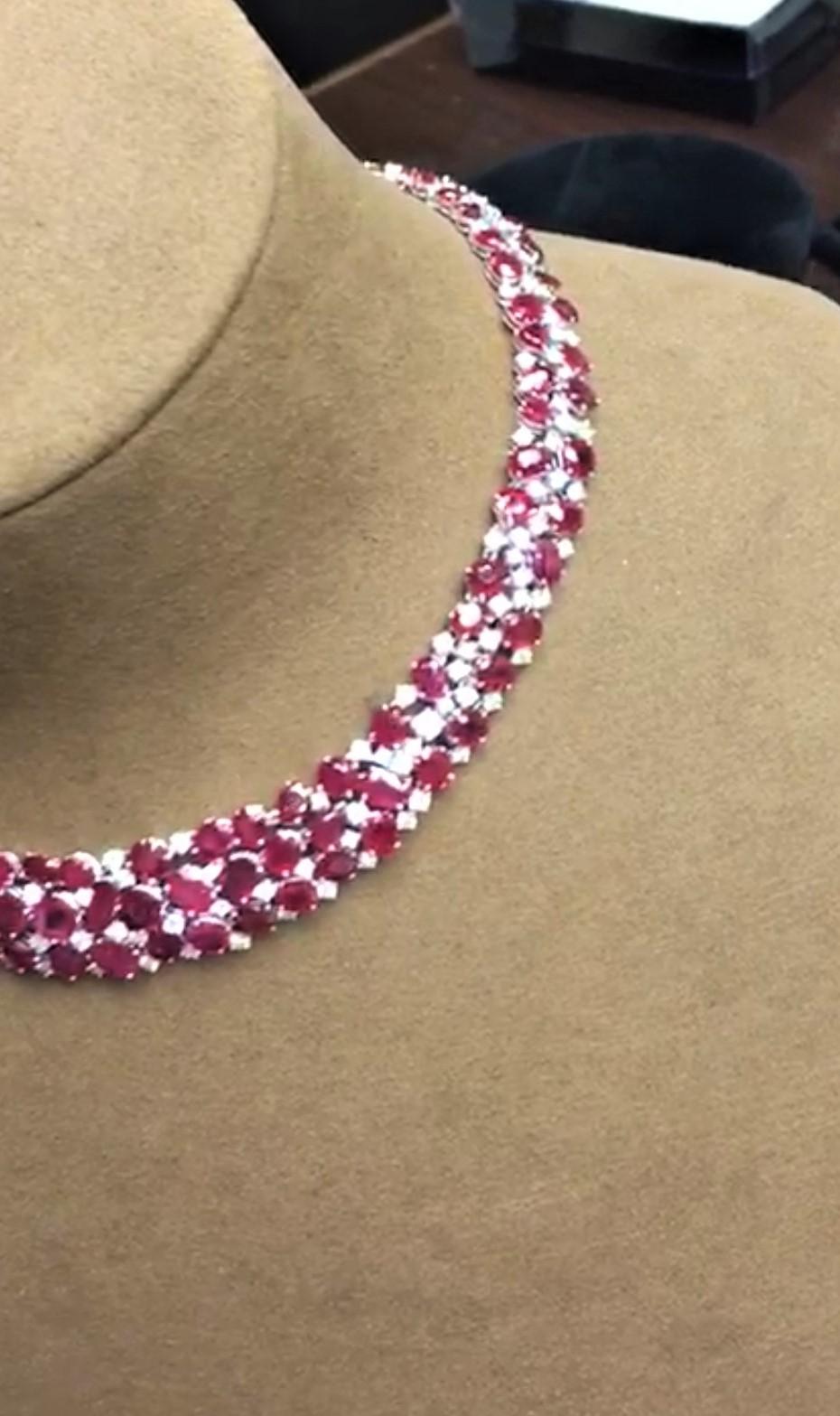 Mixed Cut NWT $275, 000 Rare Fancy 18KT Gold 100CT Gorgeous Burmese Ruby Diamond Necklace