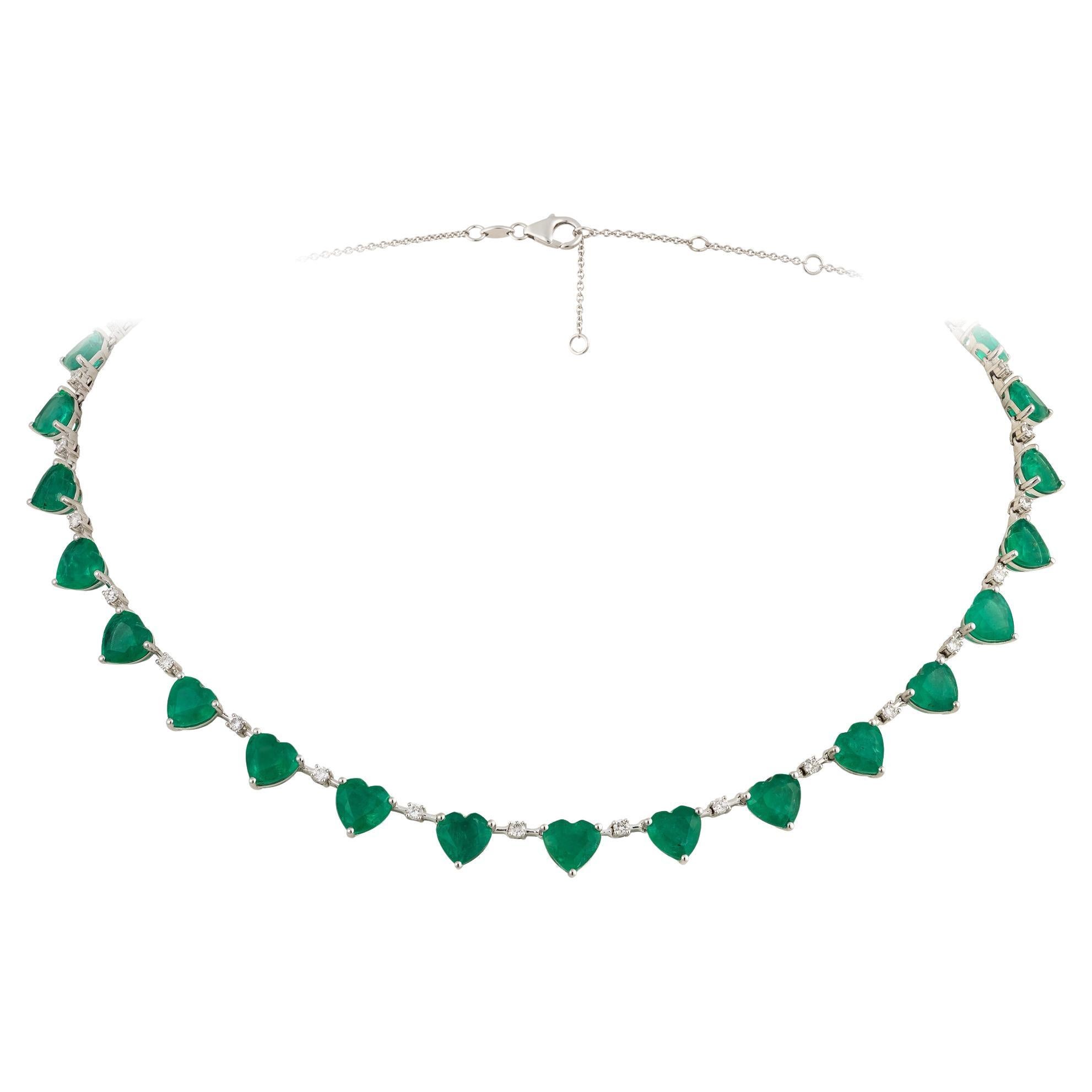 NWT $28, 000 Collar de Diamantes Corazón de Esmeralda de Oro de 18 KT de Gran Brillo Fantástico